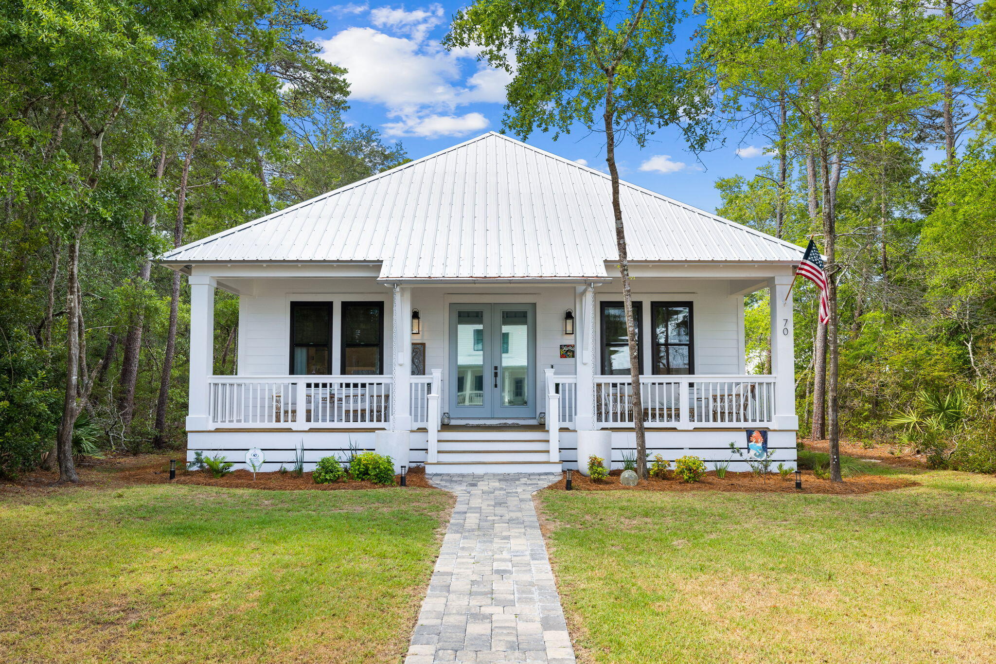 GRAYTON BAYOU - Residential