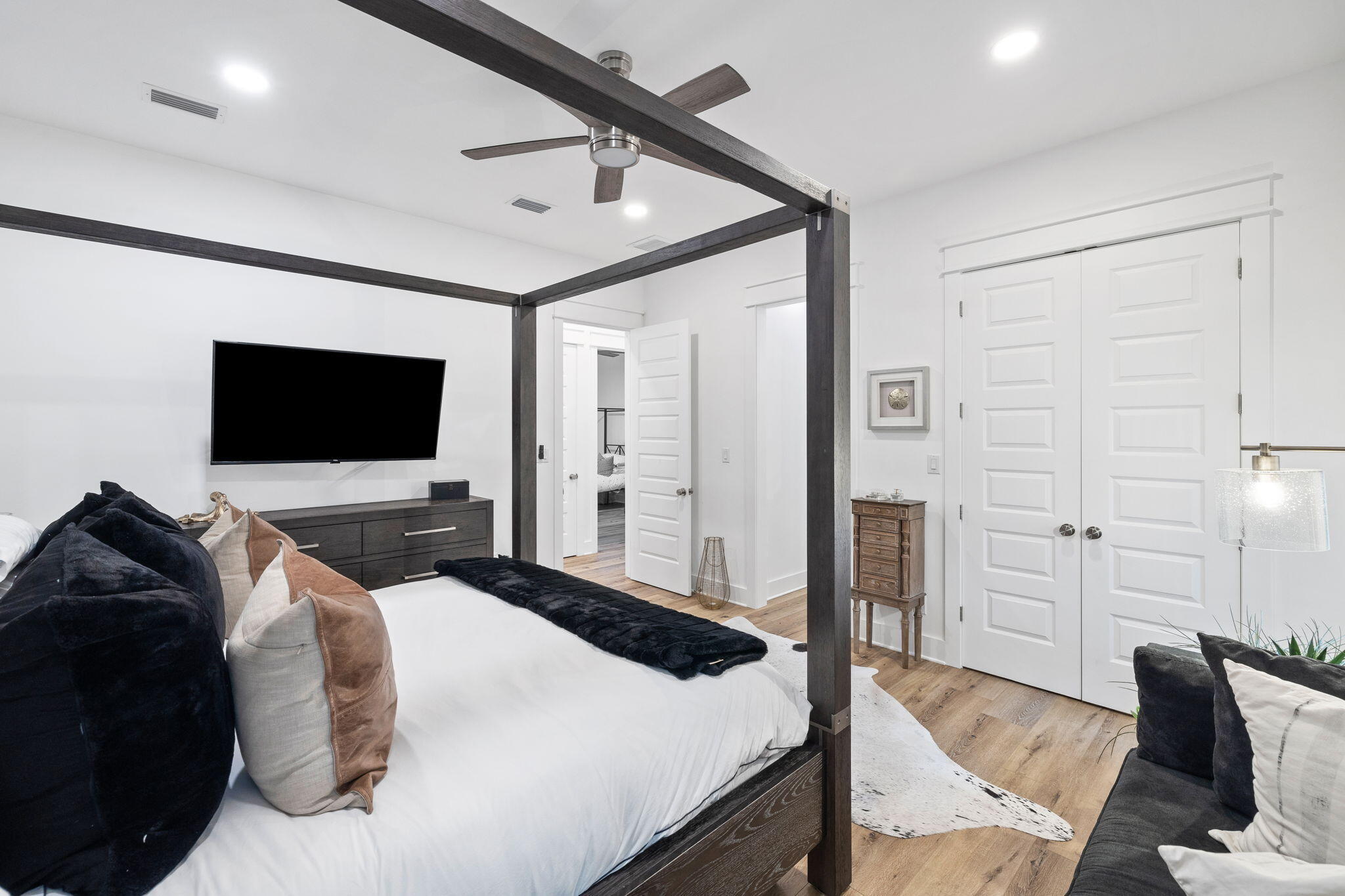 GRAYTON BAYOU - Residential