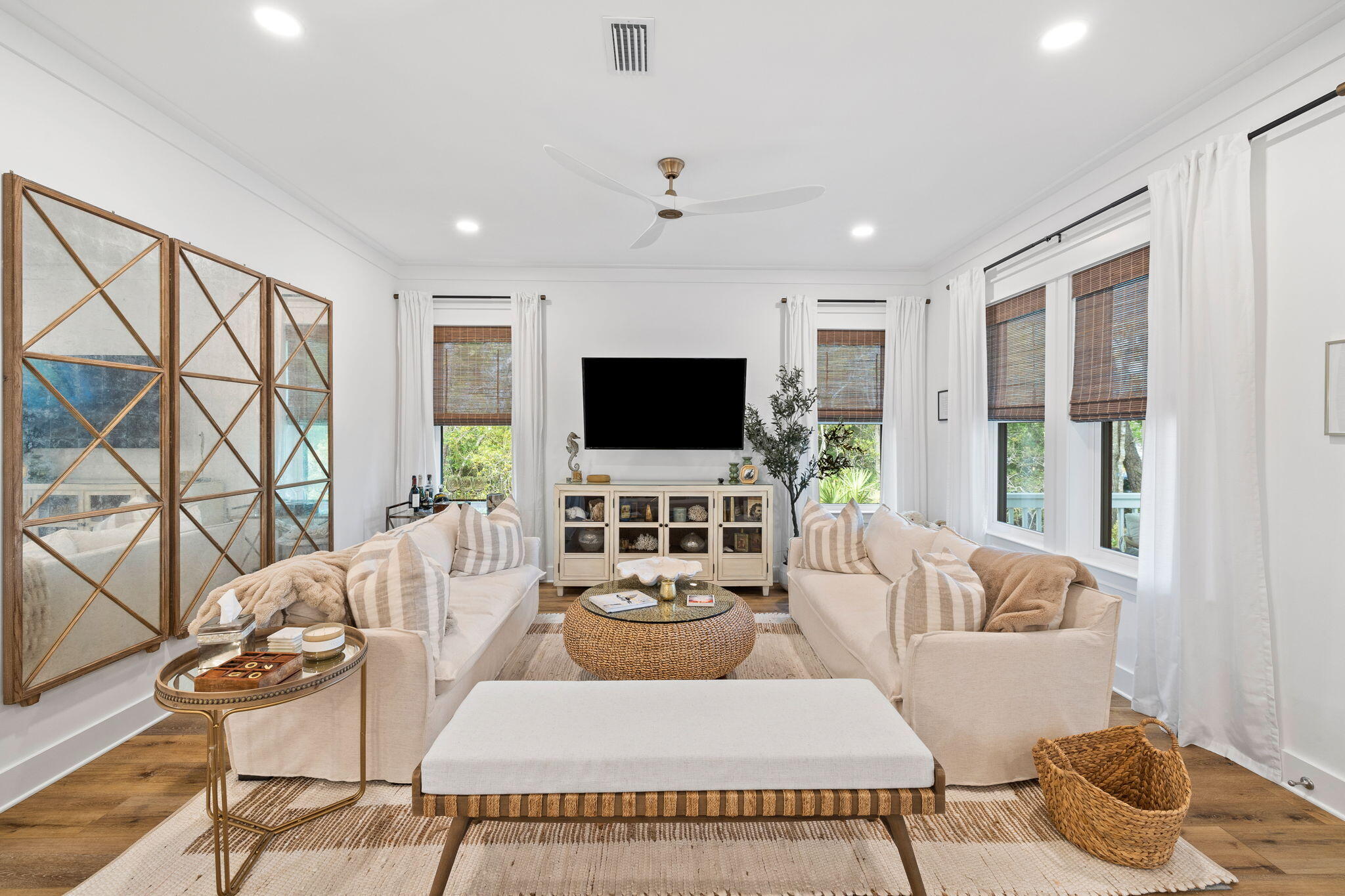GRAYTON BAYOU - Residential