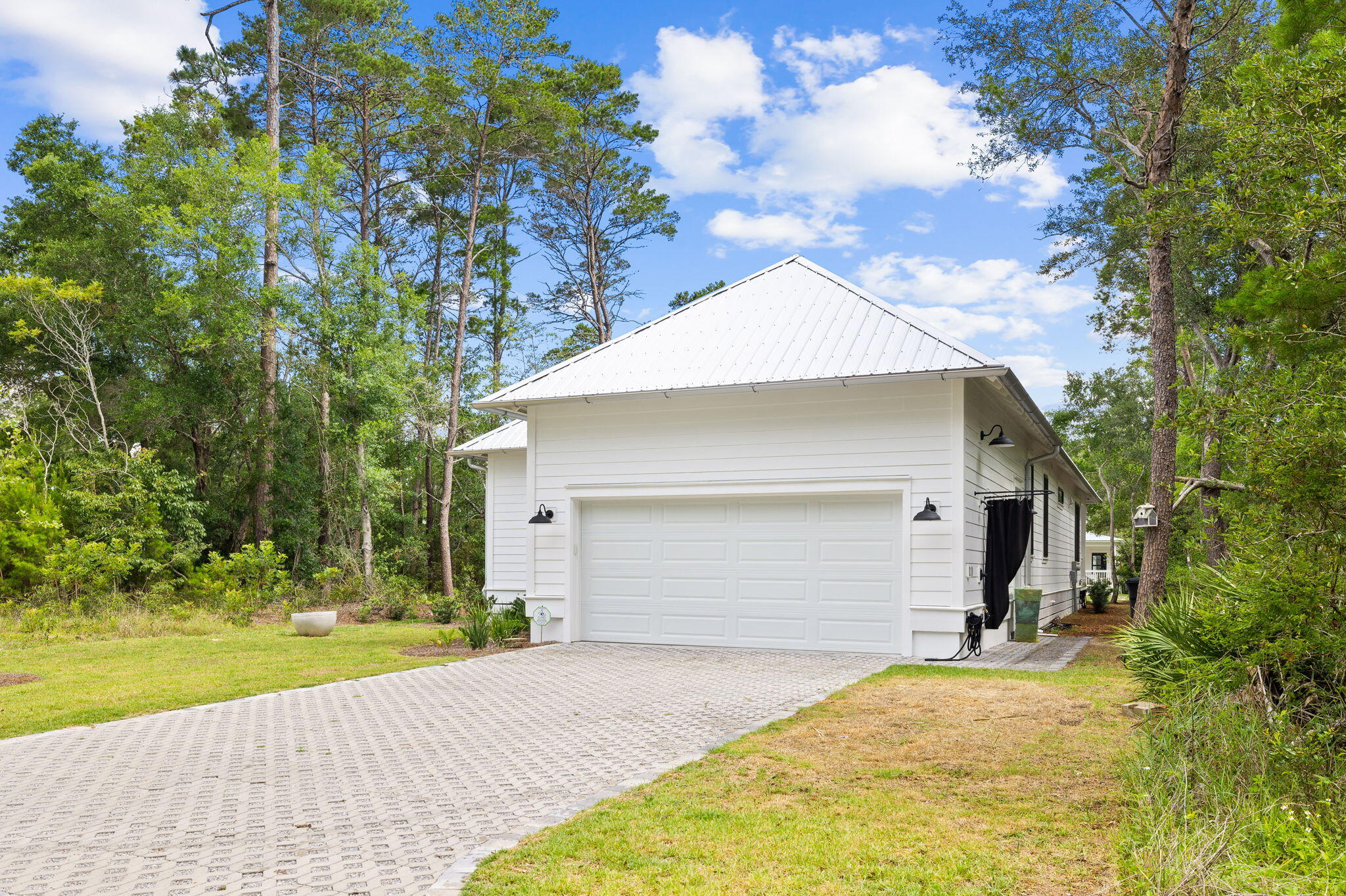 GRAYTON BAYOU - Residential