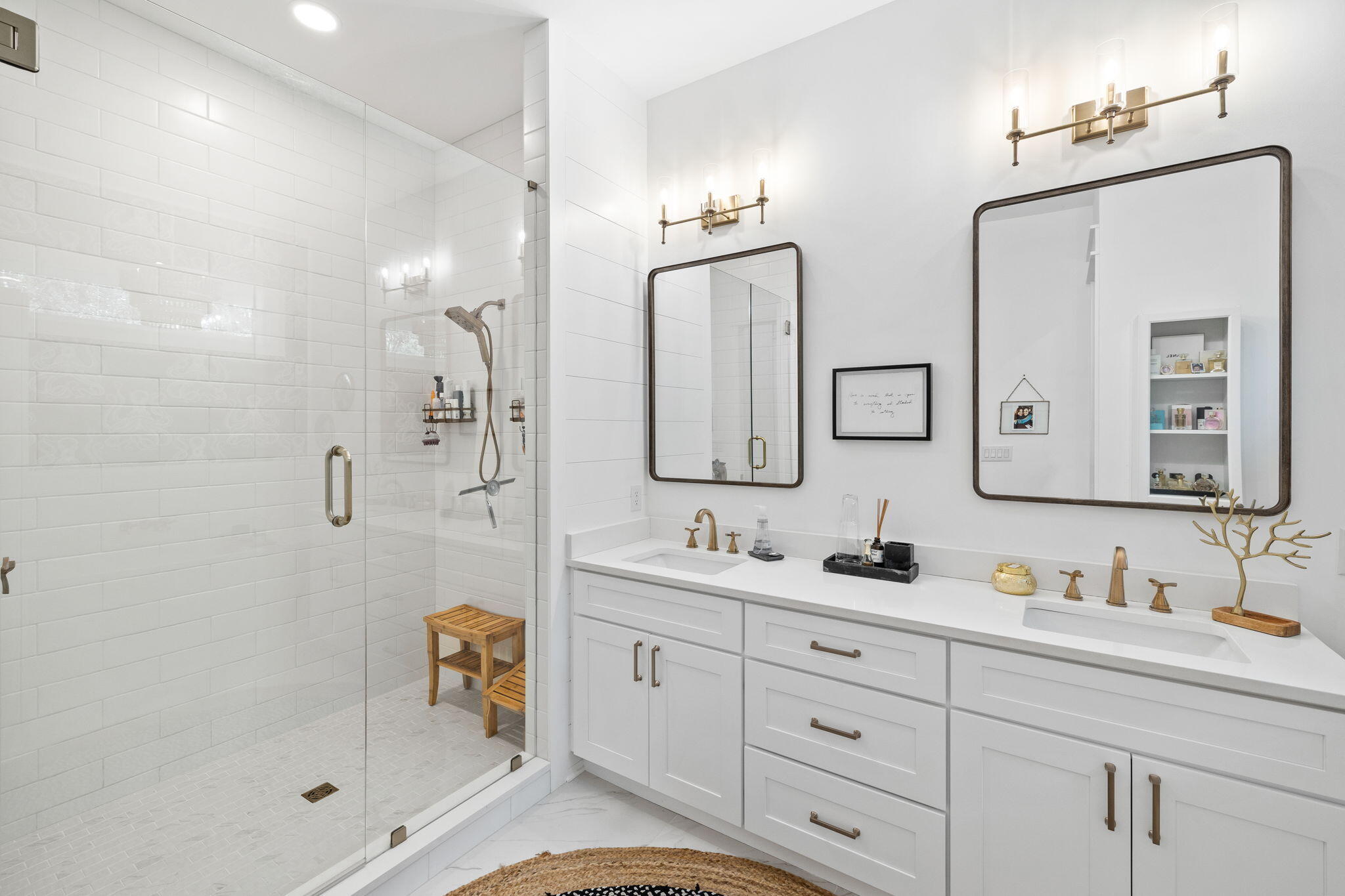 GRAYTON BAYOU - Residential
