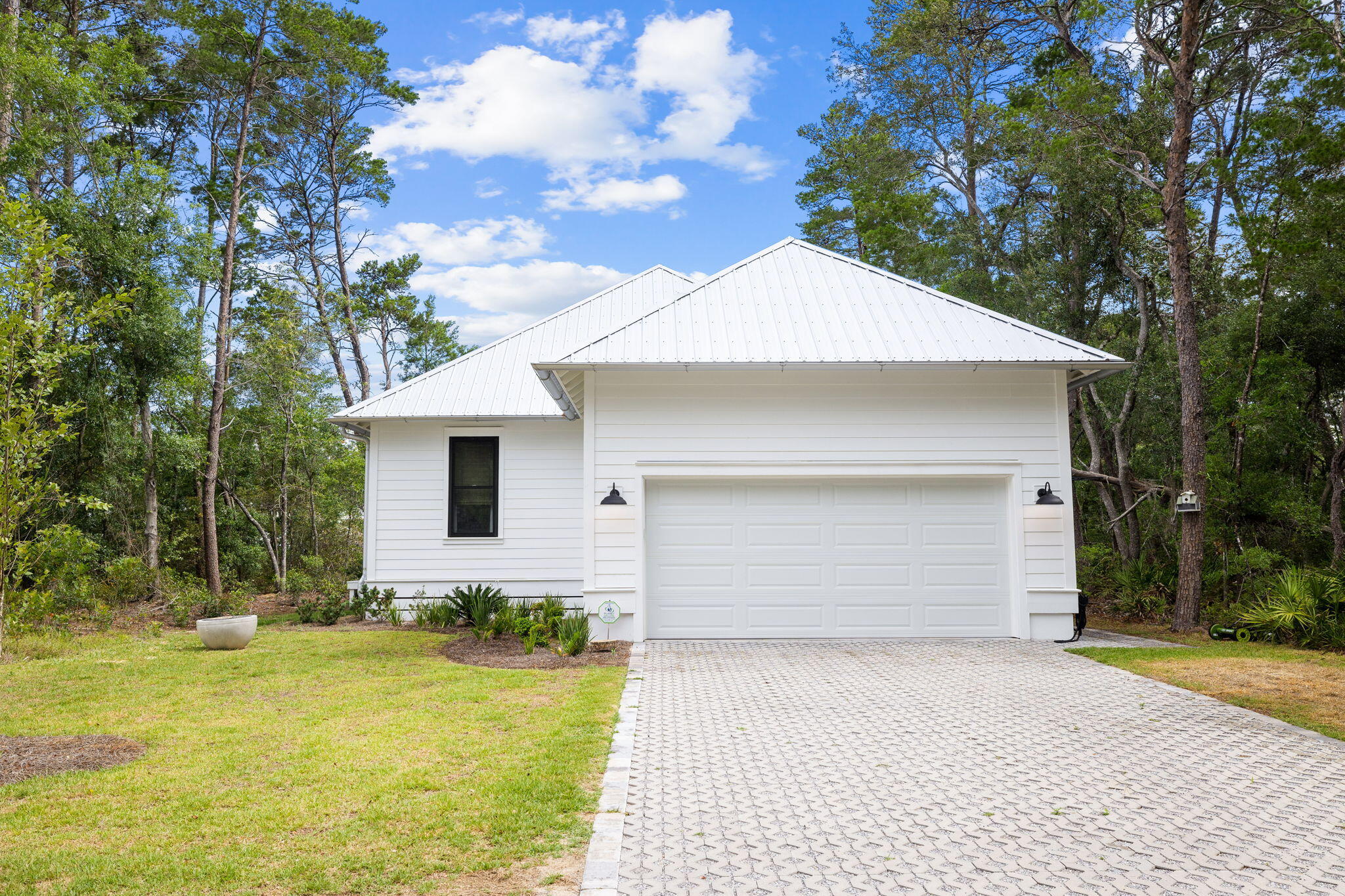 GRAYTON BAYOU - Residential