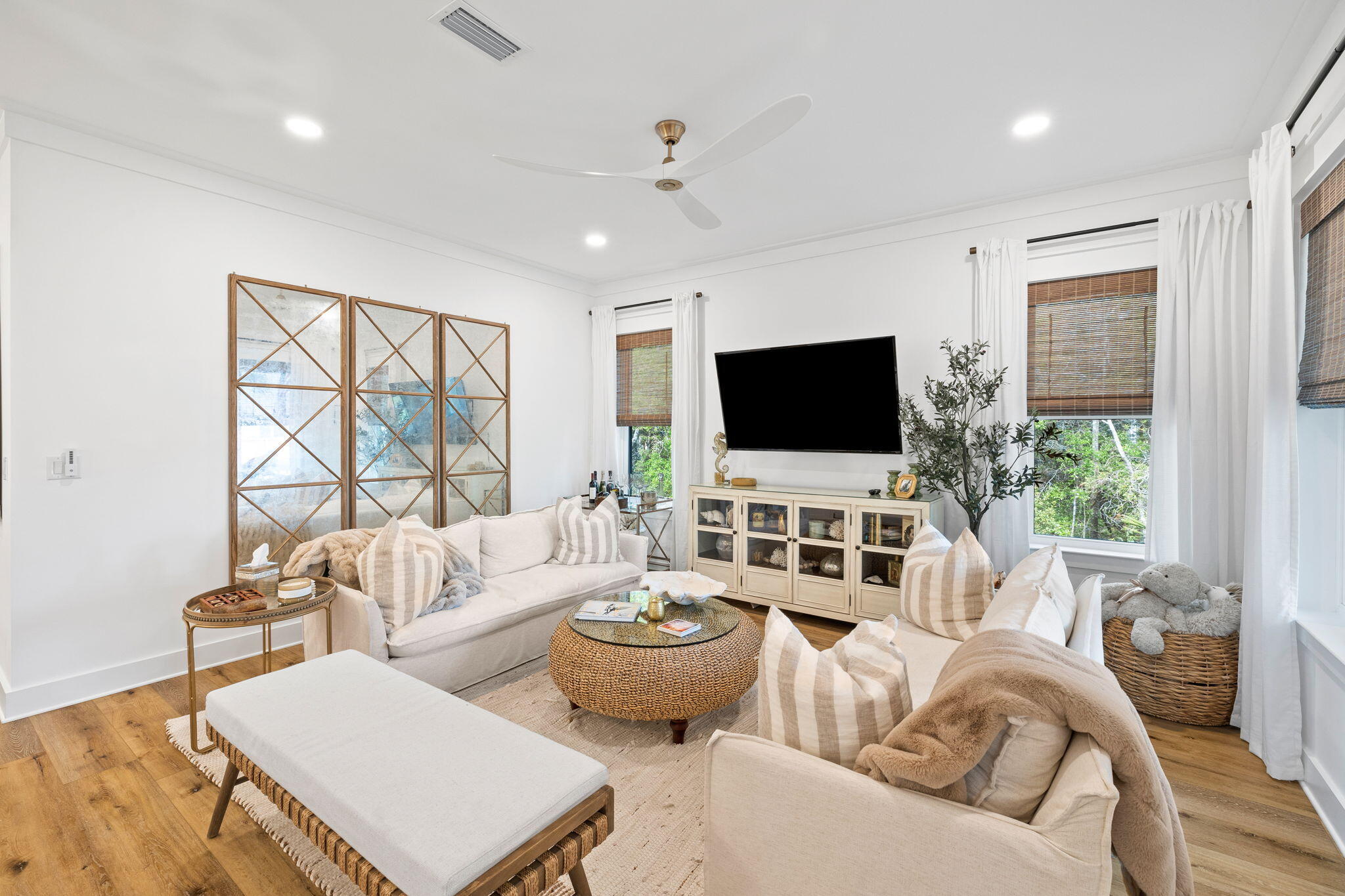 GRAYTON BAYOU - Residential