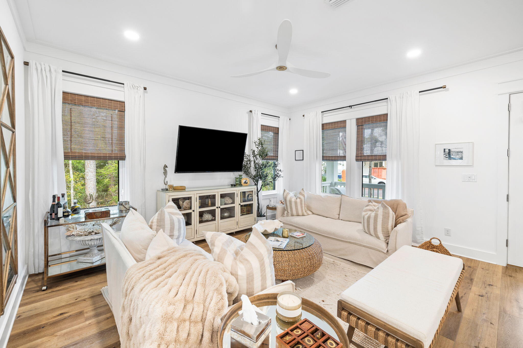 GRAYTON BAYOU - Residential