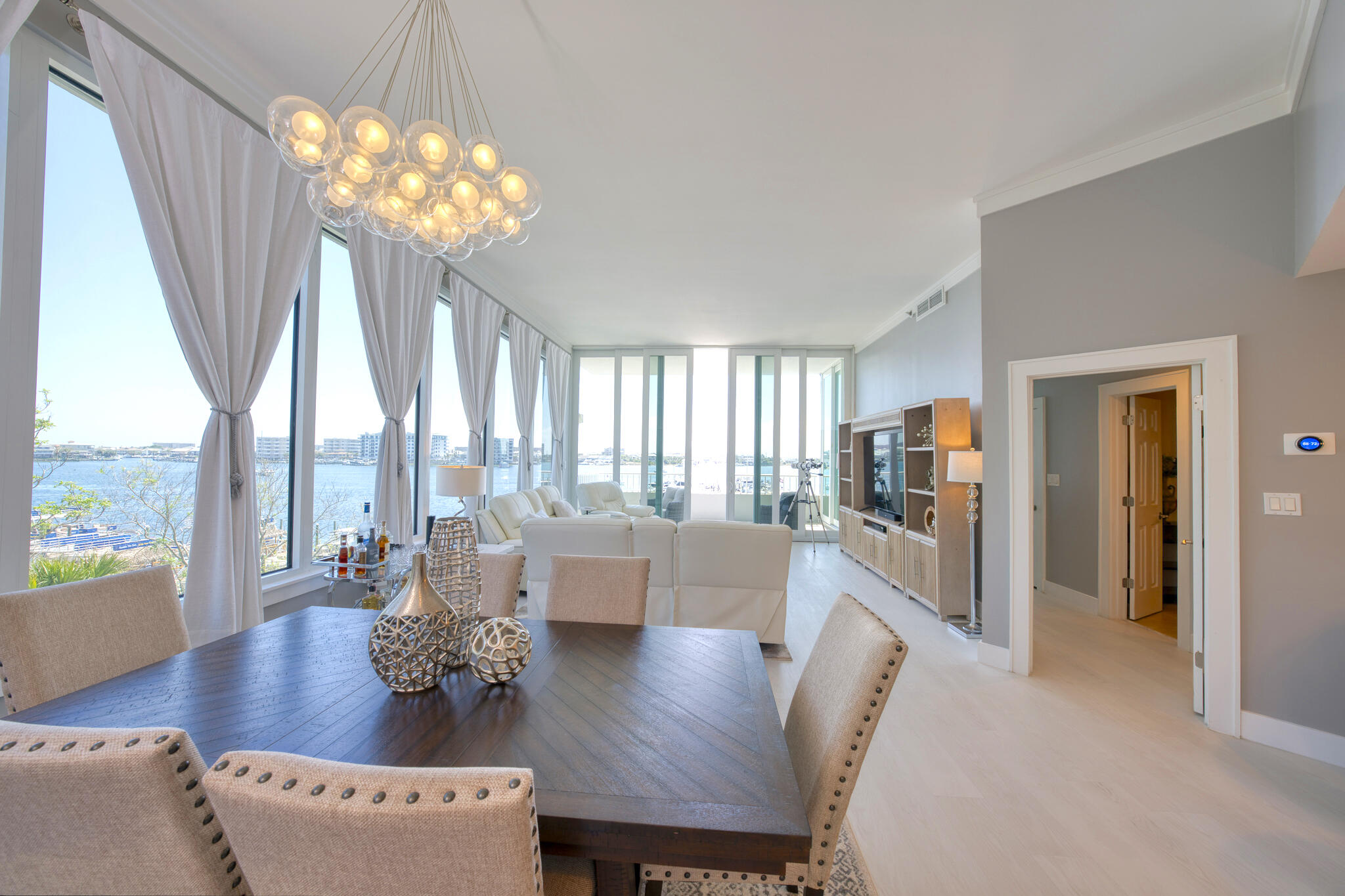 DESTIN YACHT CLUB - Residential