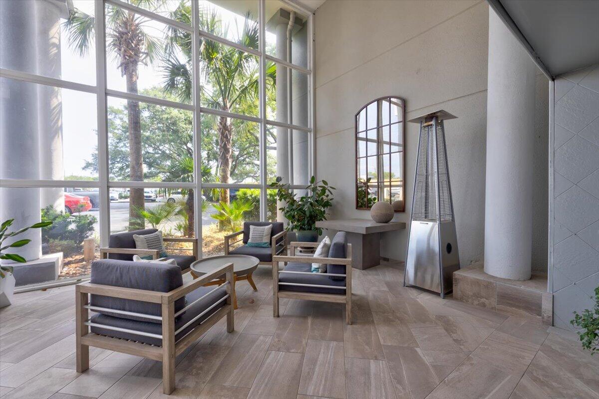 DESTIN YACHT CLUB - Residential