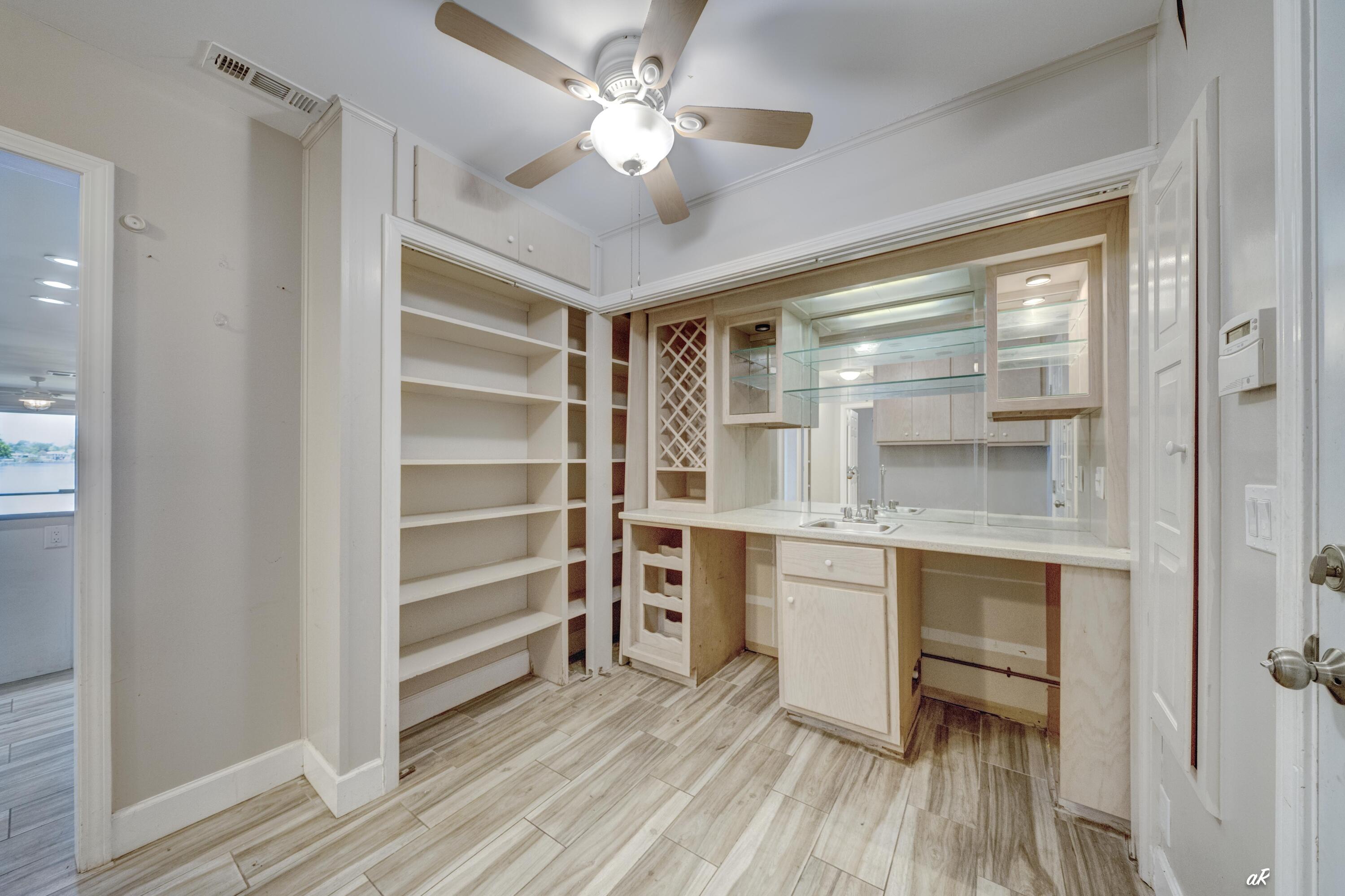 CALLAWAY SHORES UNIT 1 - Residential