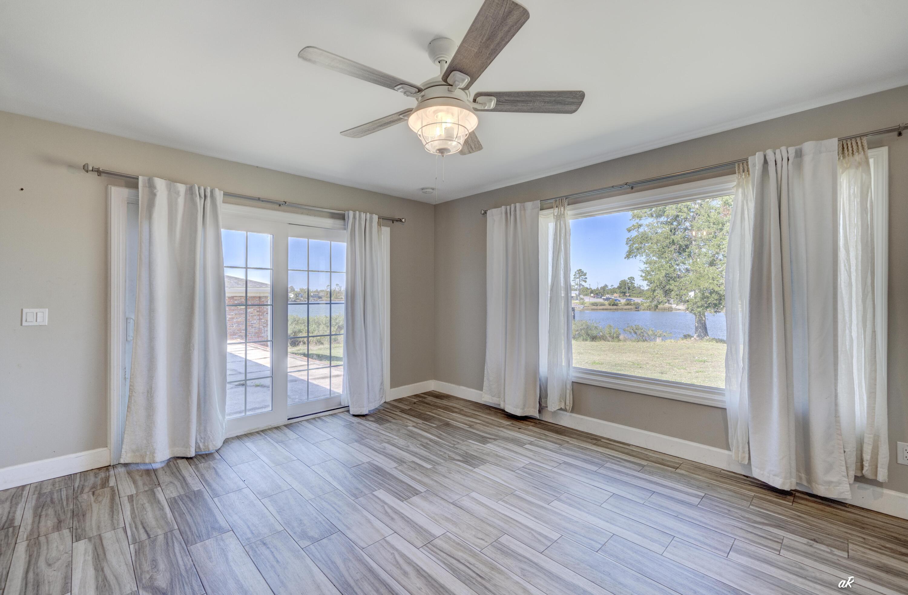 CALLAWAY SHORES UNIT 1 - Residential