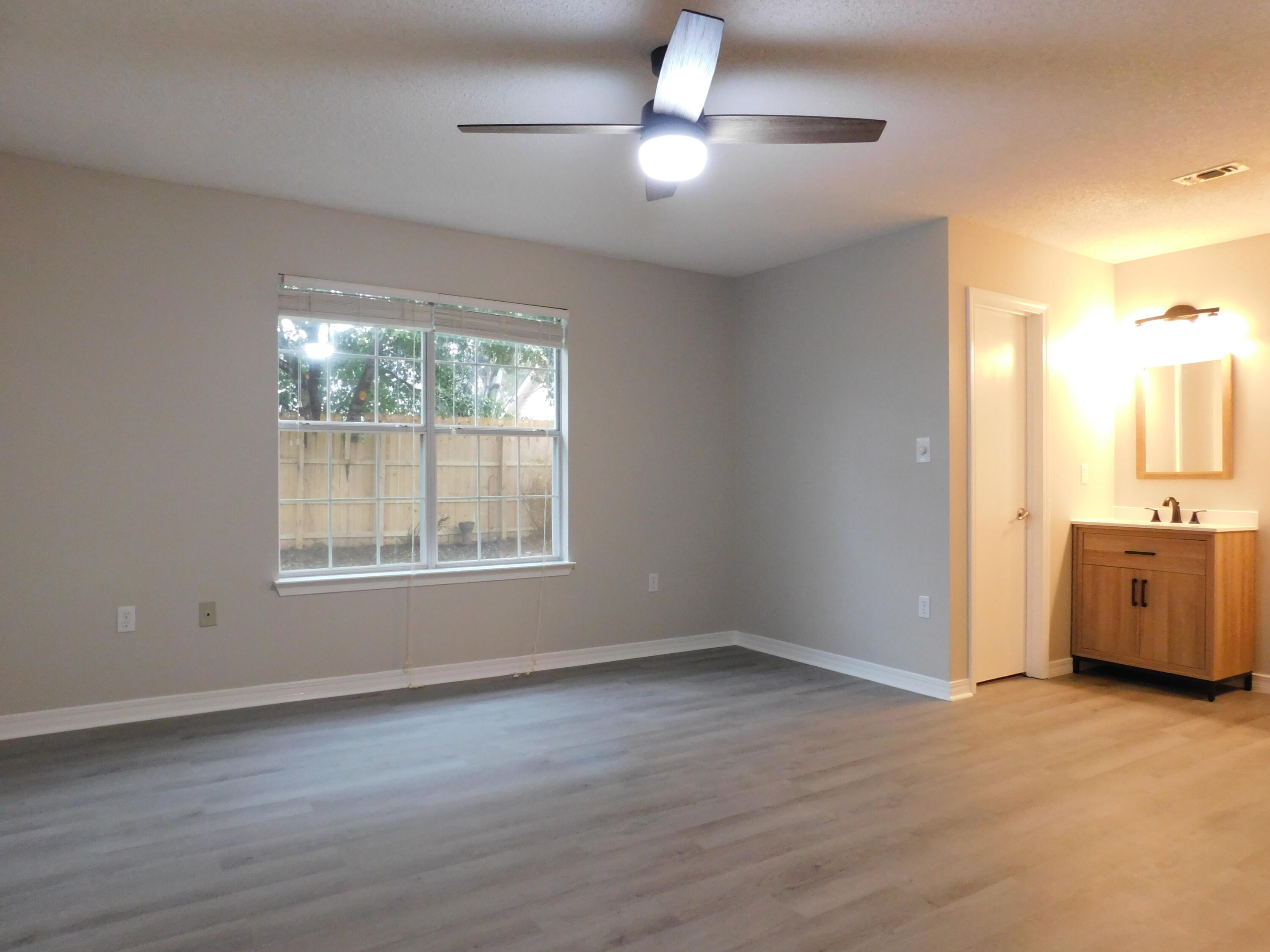 SANDY RIDGE ESTATES - Residential