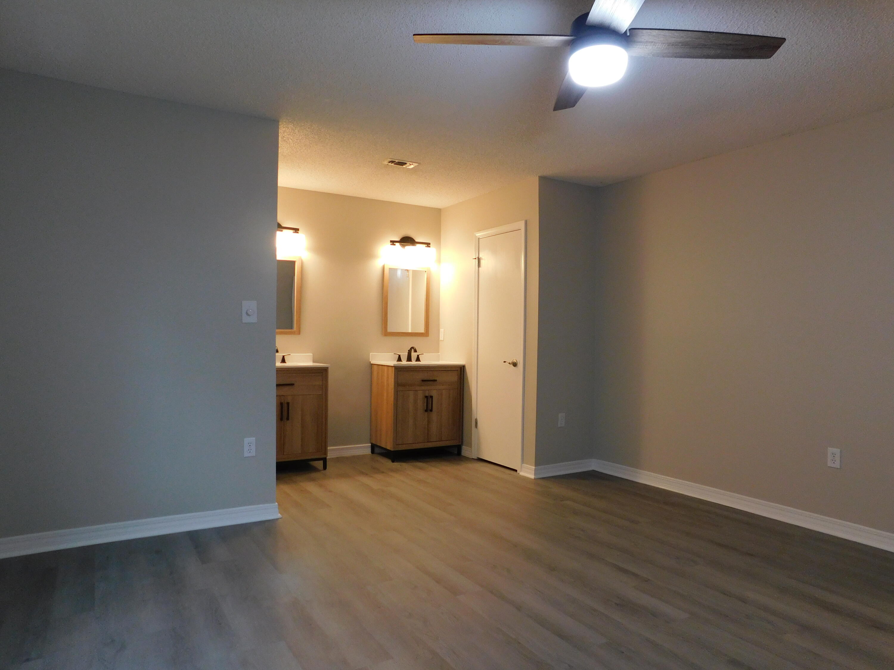 SANDY RIDGE ESTATES - Residential