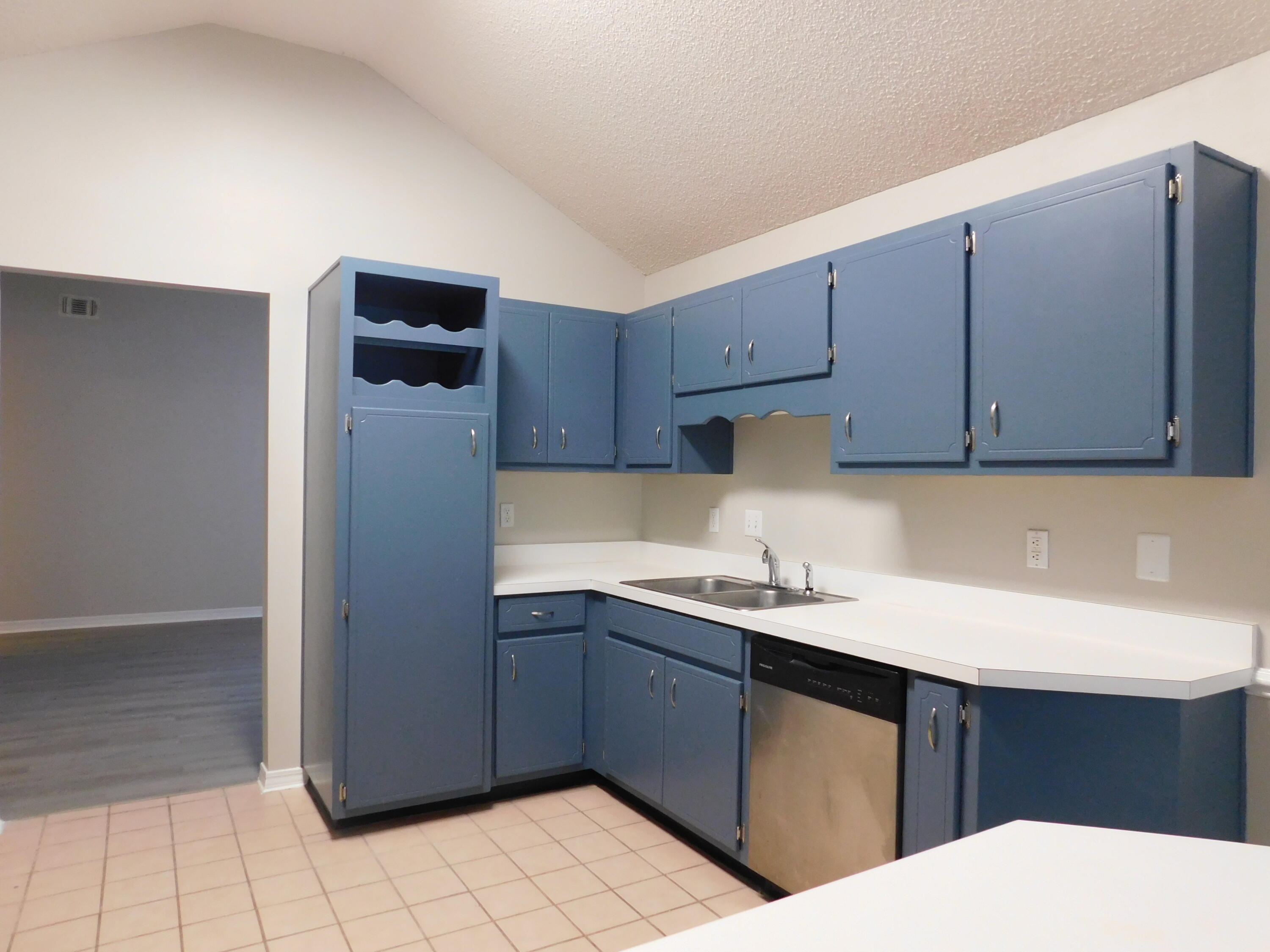 SANDY RIDGE ESTATES - Residential