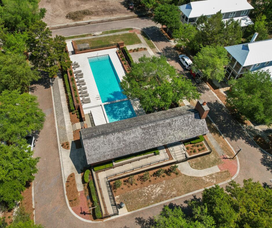 FOREST LAKES - Residential