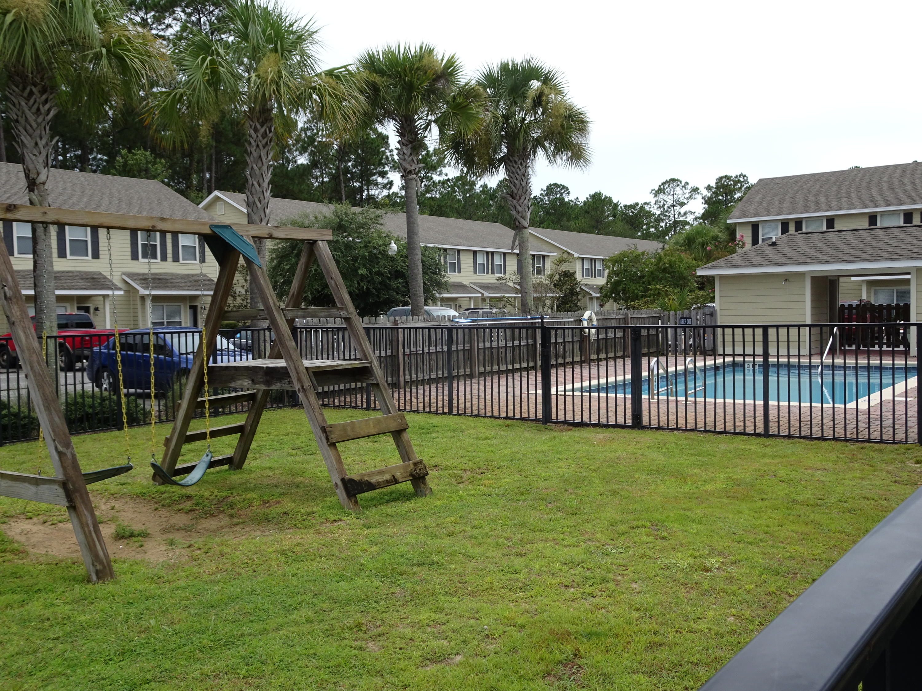 Palms of Freeport - Residential