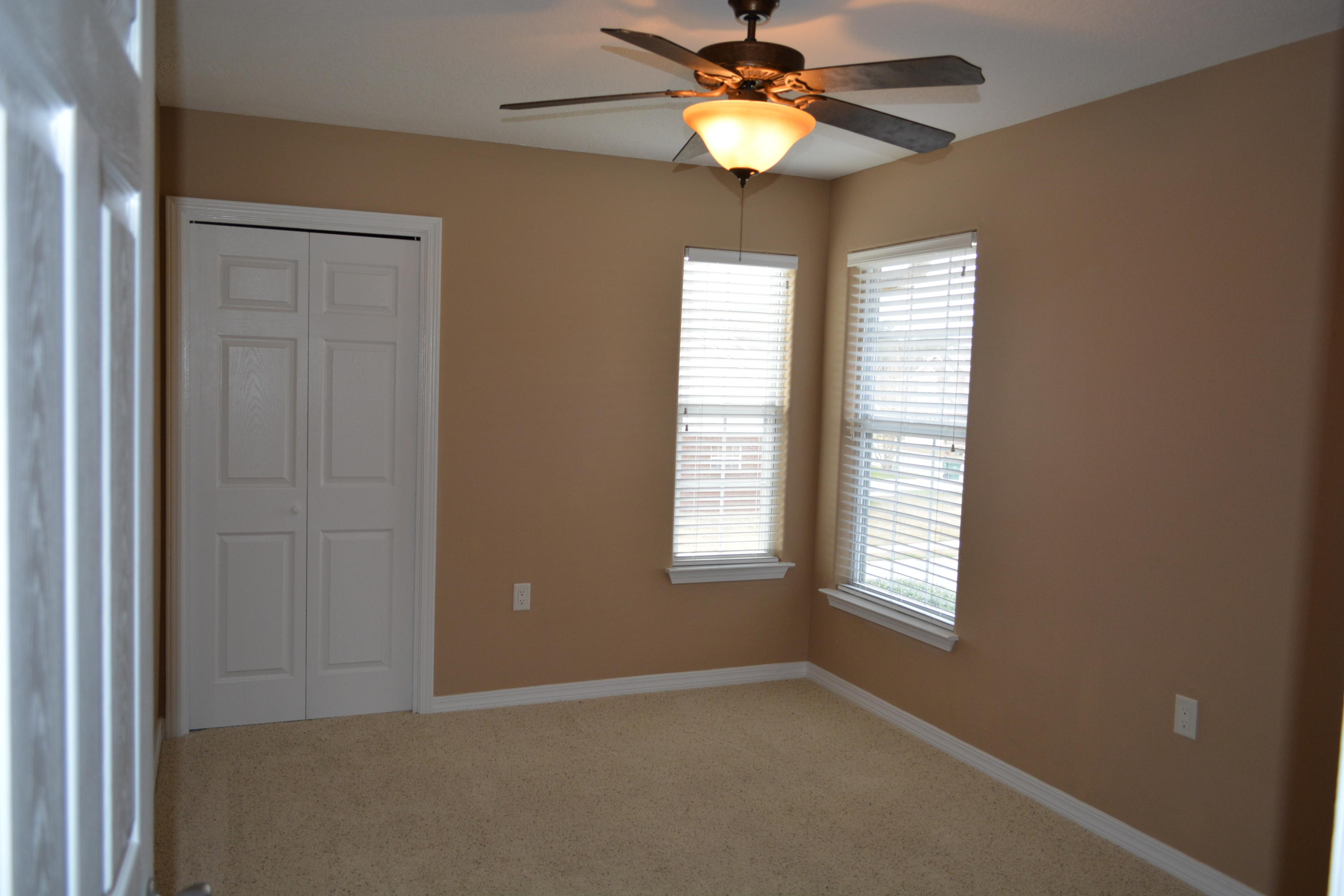 SUMMER PLACE - Residential