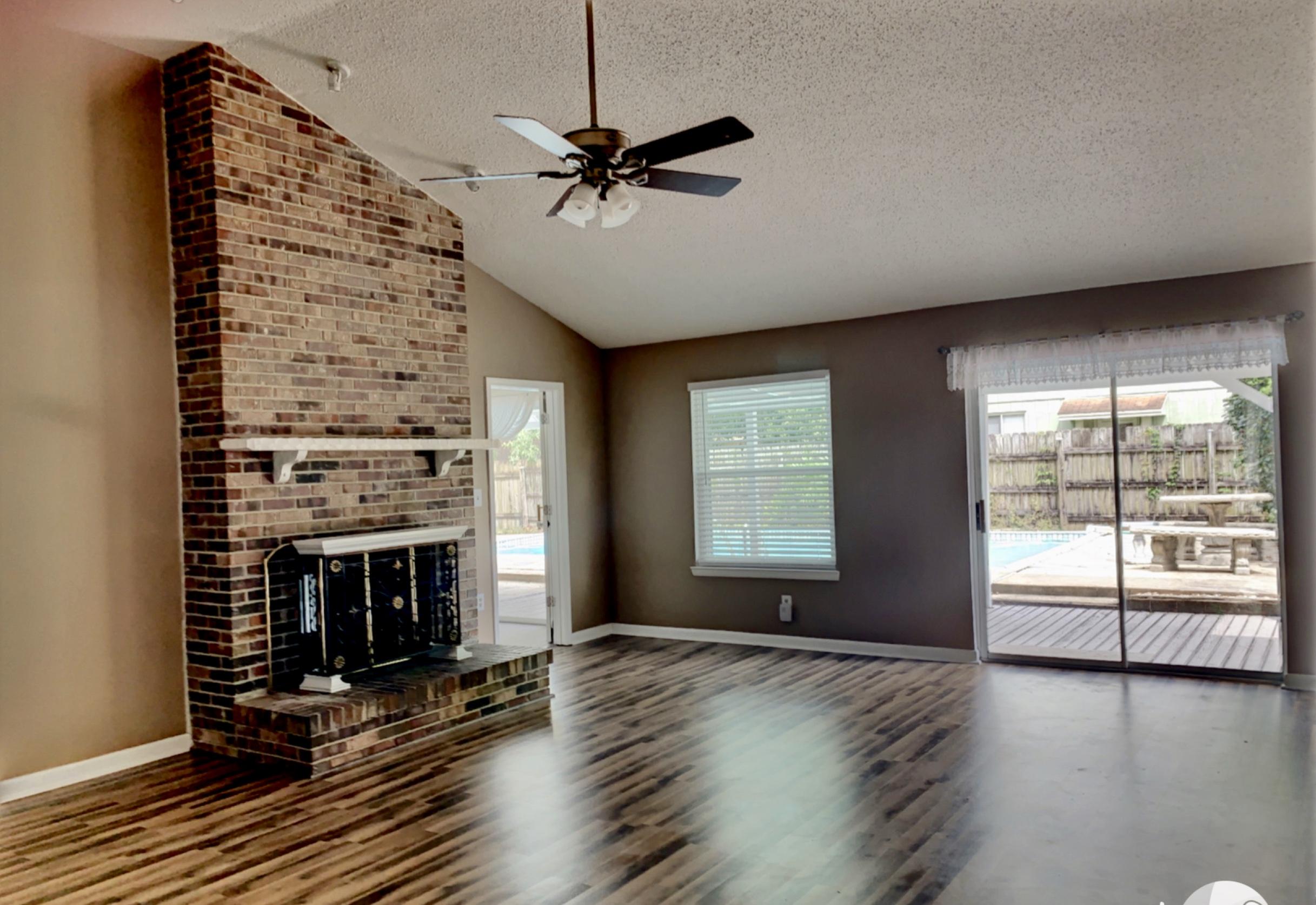 VICTORIA GARDENS 1 - Residential