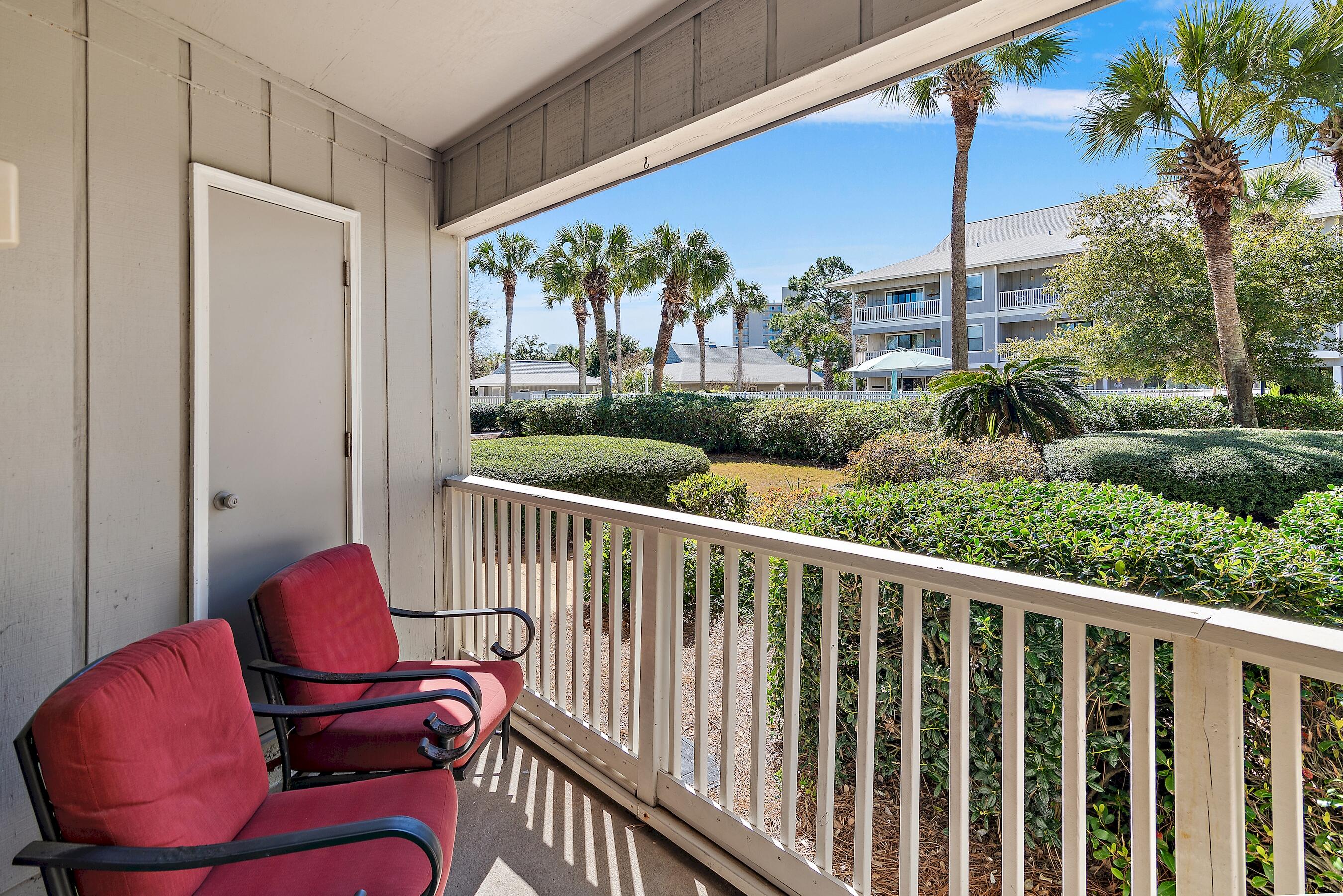 BEACHWOOD VILLAS CONDO - Residential