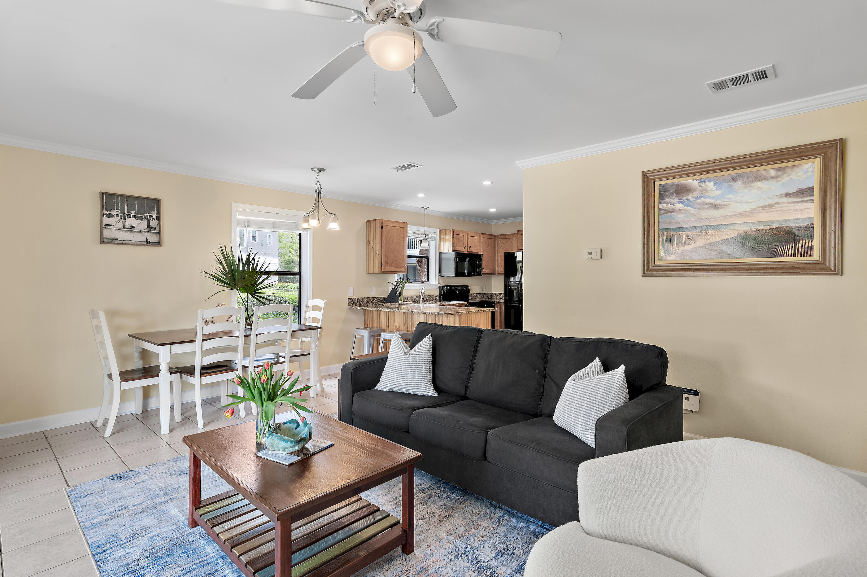 BEACHWOOD VILLAS CONDO - Residential