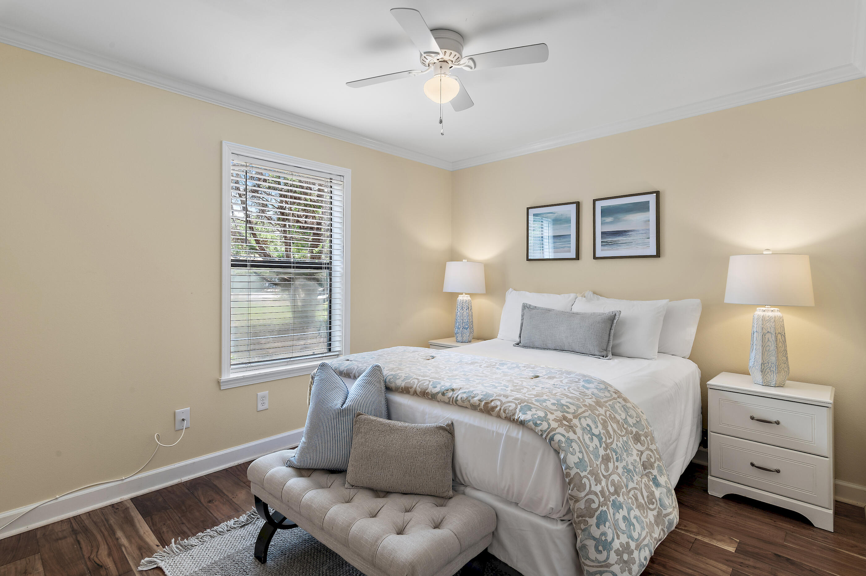 BEACHWOOD VILLAS CONDO - Residential