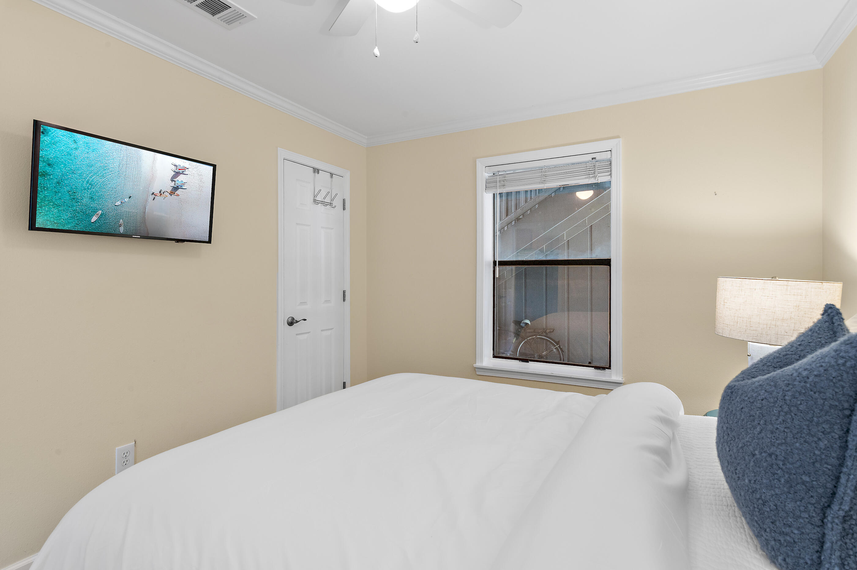 BEACHWOOD VILLAS CONDO - Residential