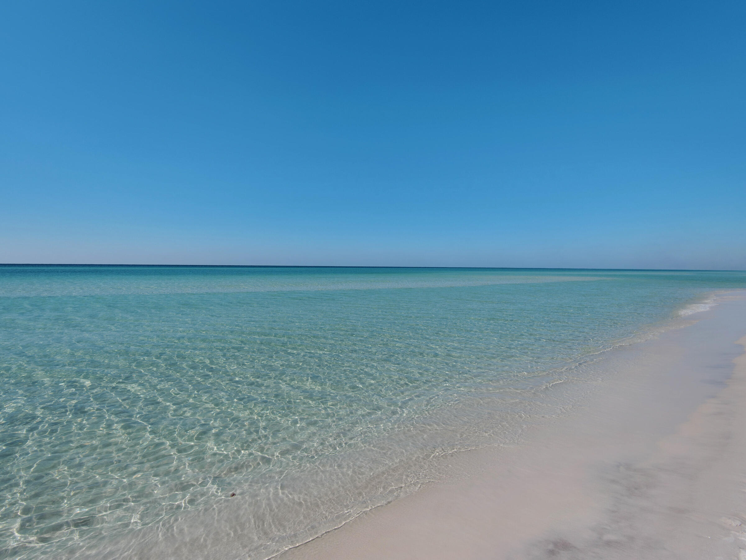 JAMAICAN LAKE CONDOS - Residential