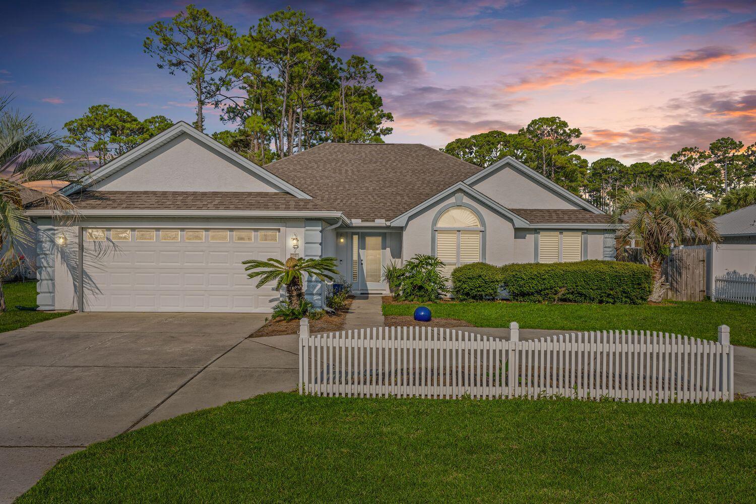 JAMAICAN LAKE CONDOS - Residential