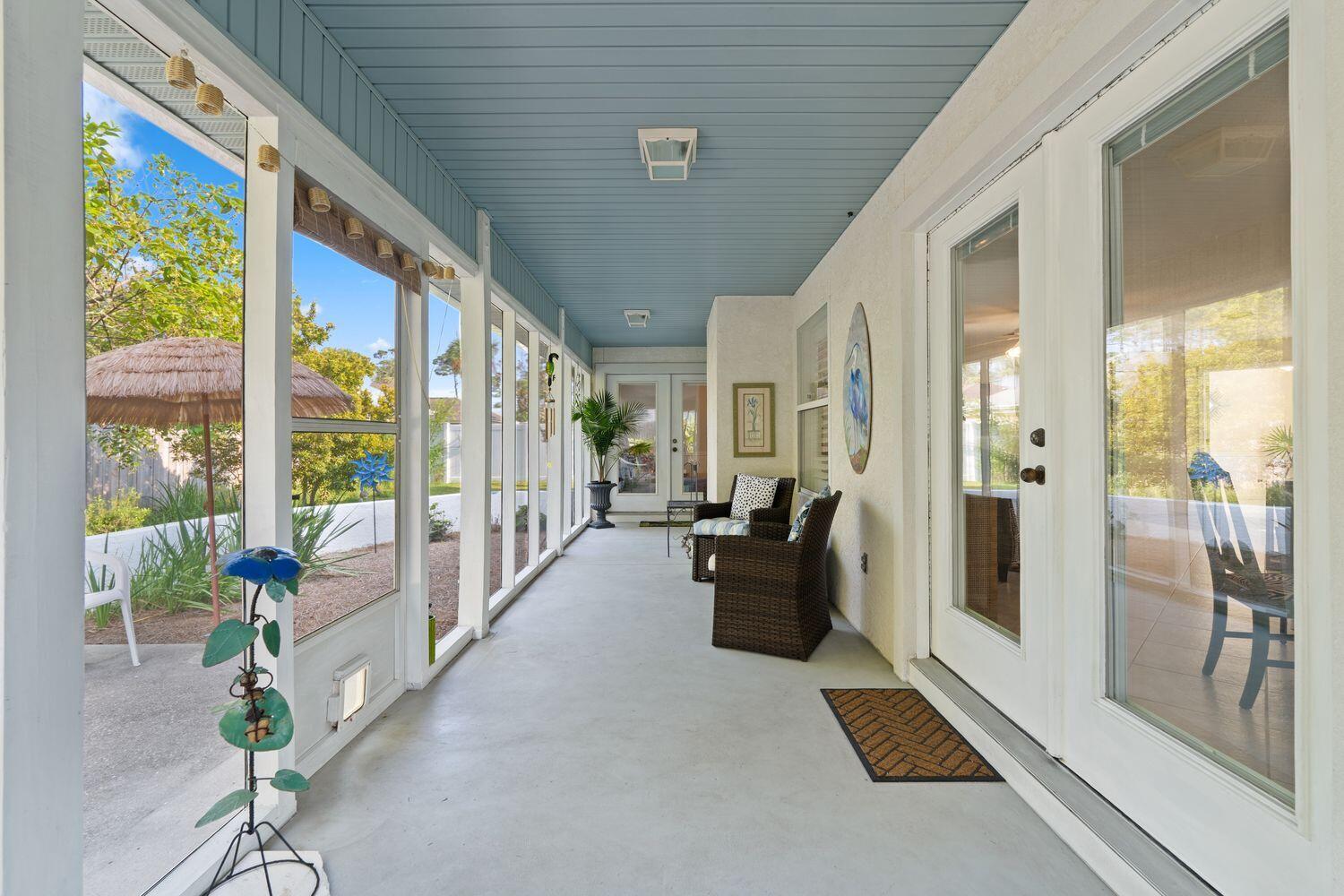 JAMAICAN LAKE CONDOS - Residential