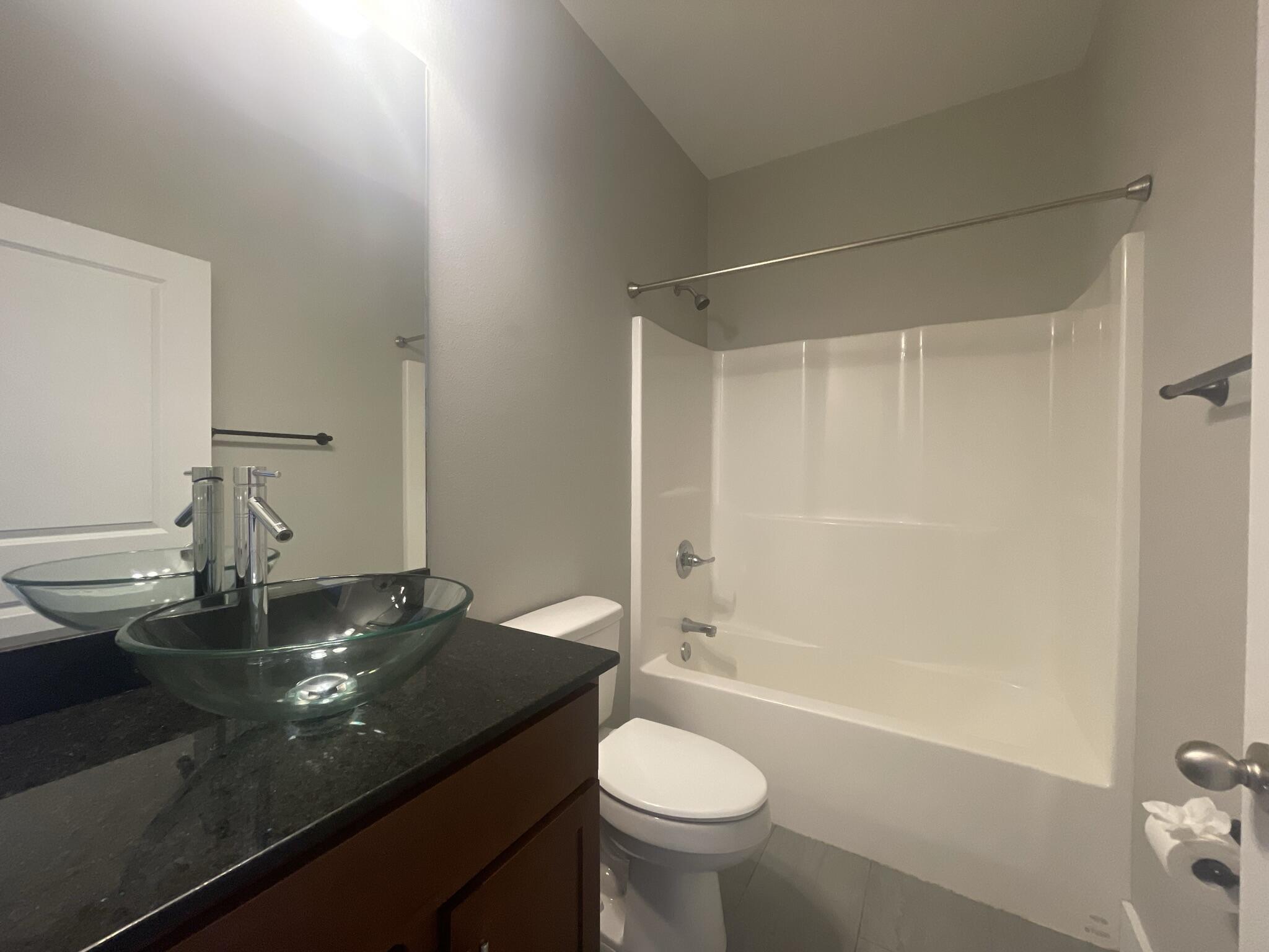 SOUTHWAY ESTATES 1ST ADDN - Residential Lease