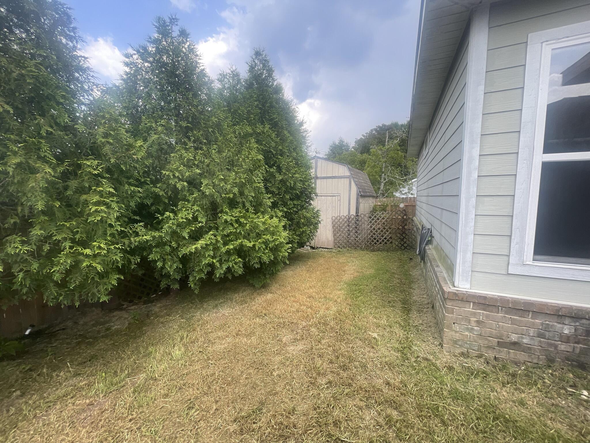 SOUTHWAY ESTATES 1ST ADDN - Residential Lease