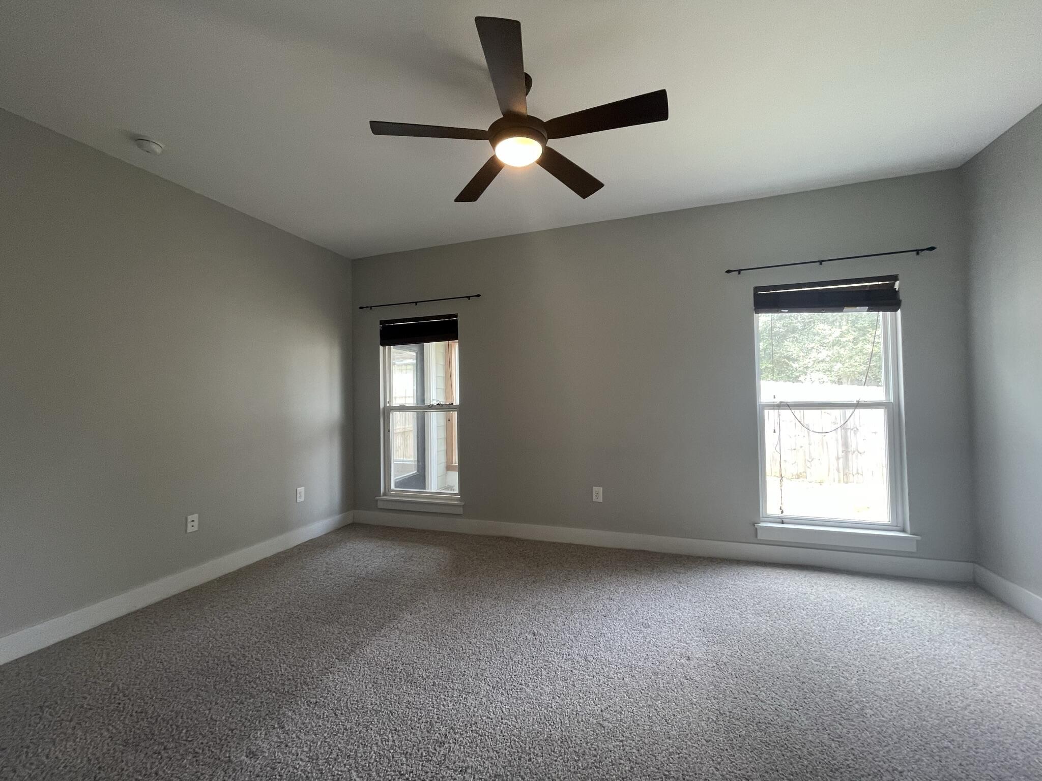 SOUTHWAY ESTATES 1ST ADDN - Residential Lease