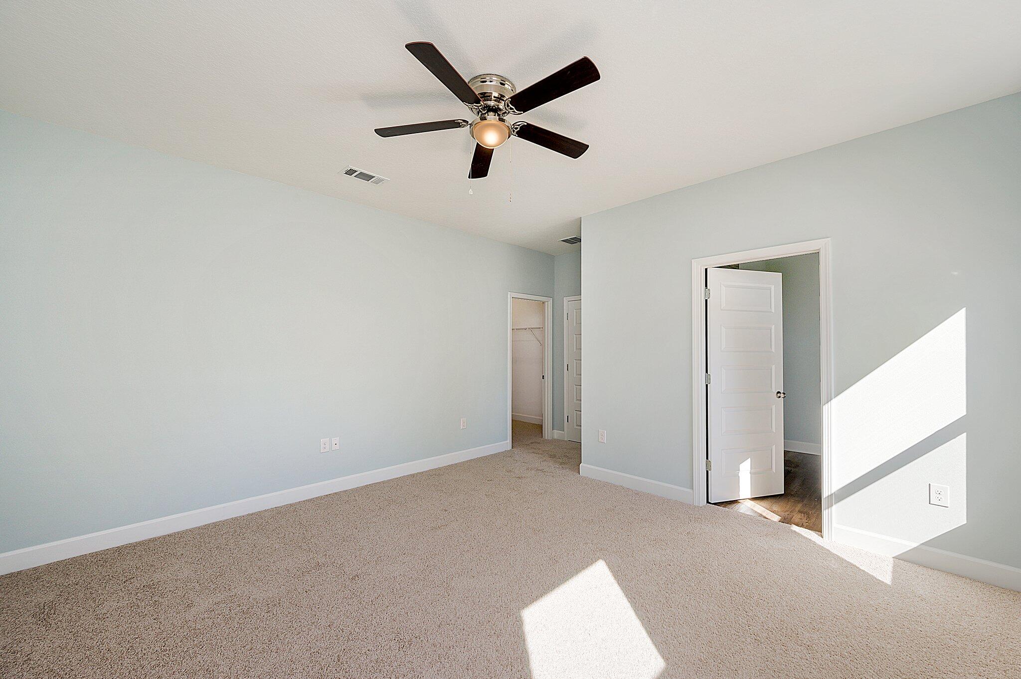 LIBERTY OAKS - Residential