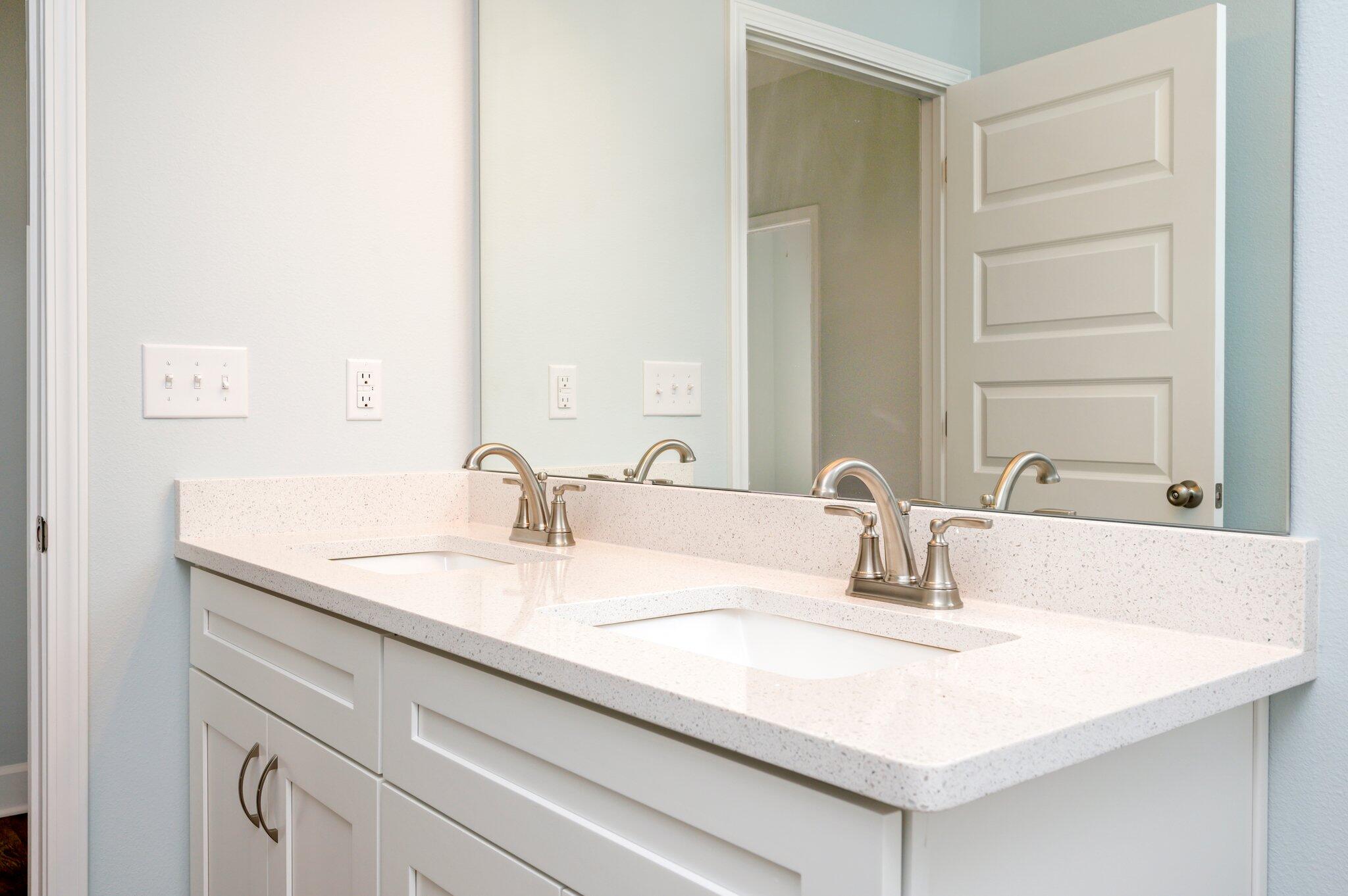 LIBERTY OAKS - Residential