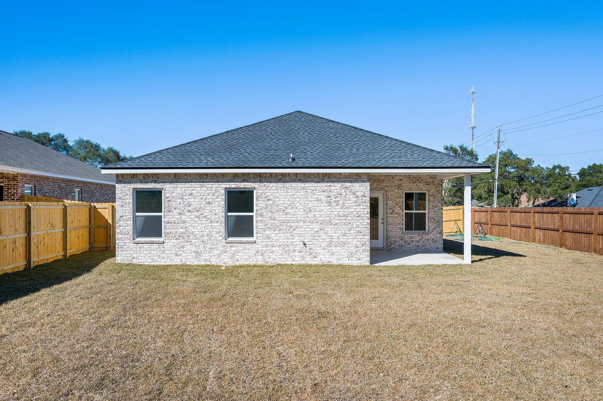 LIBERTY OAKS - Residential