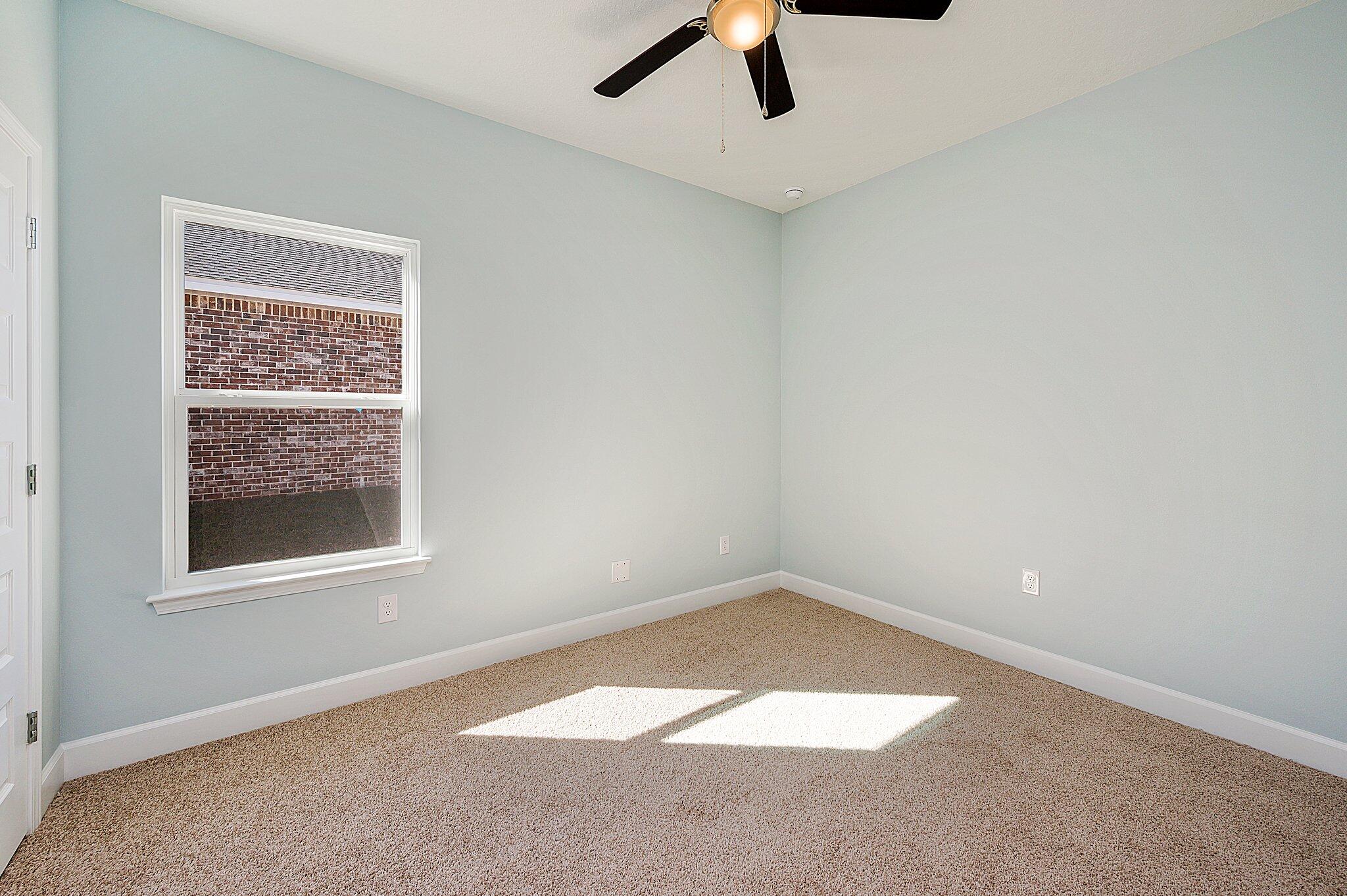 LIBERTY OAKS - Residential