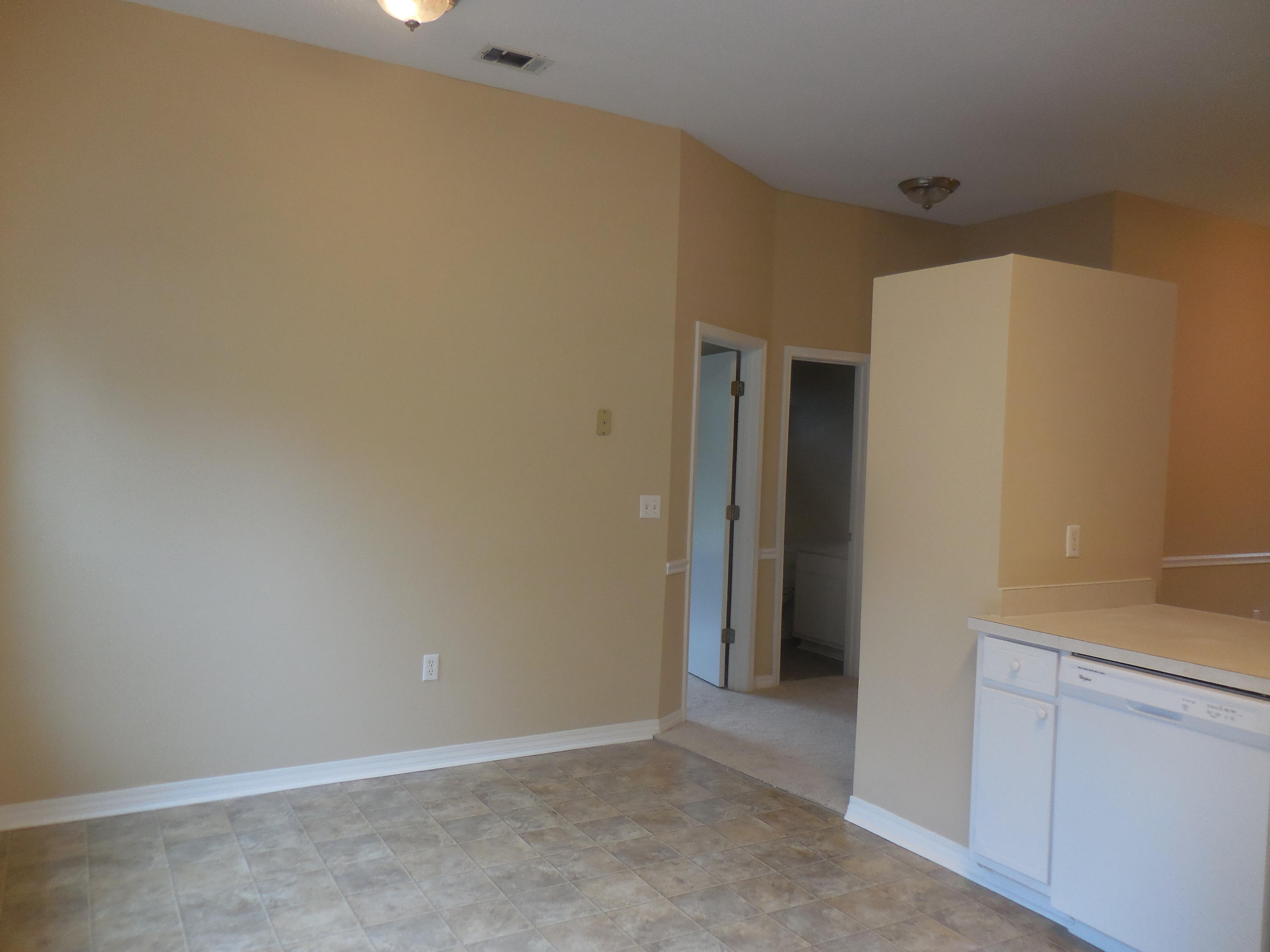 VALPARAISO PINECREST 2 - Residential