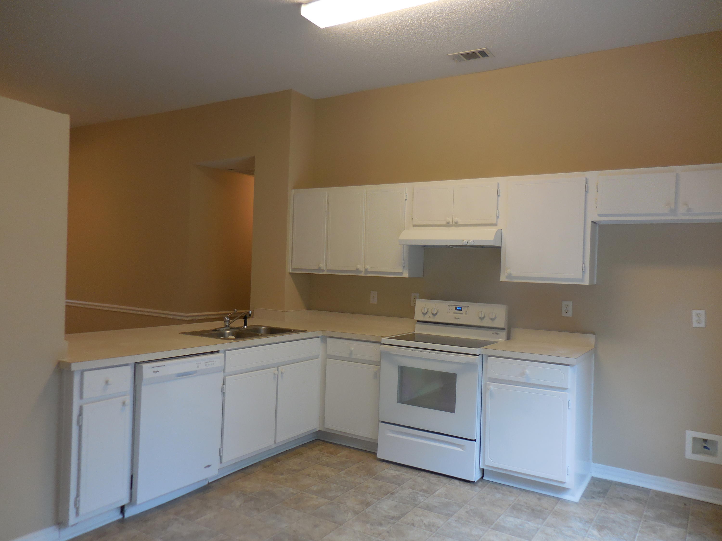 VALPARAISO PINECREST 2 - Residential