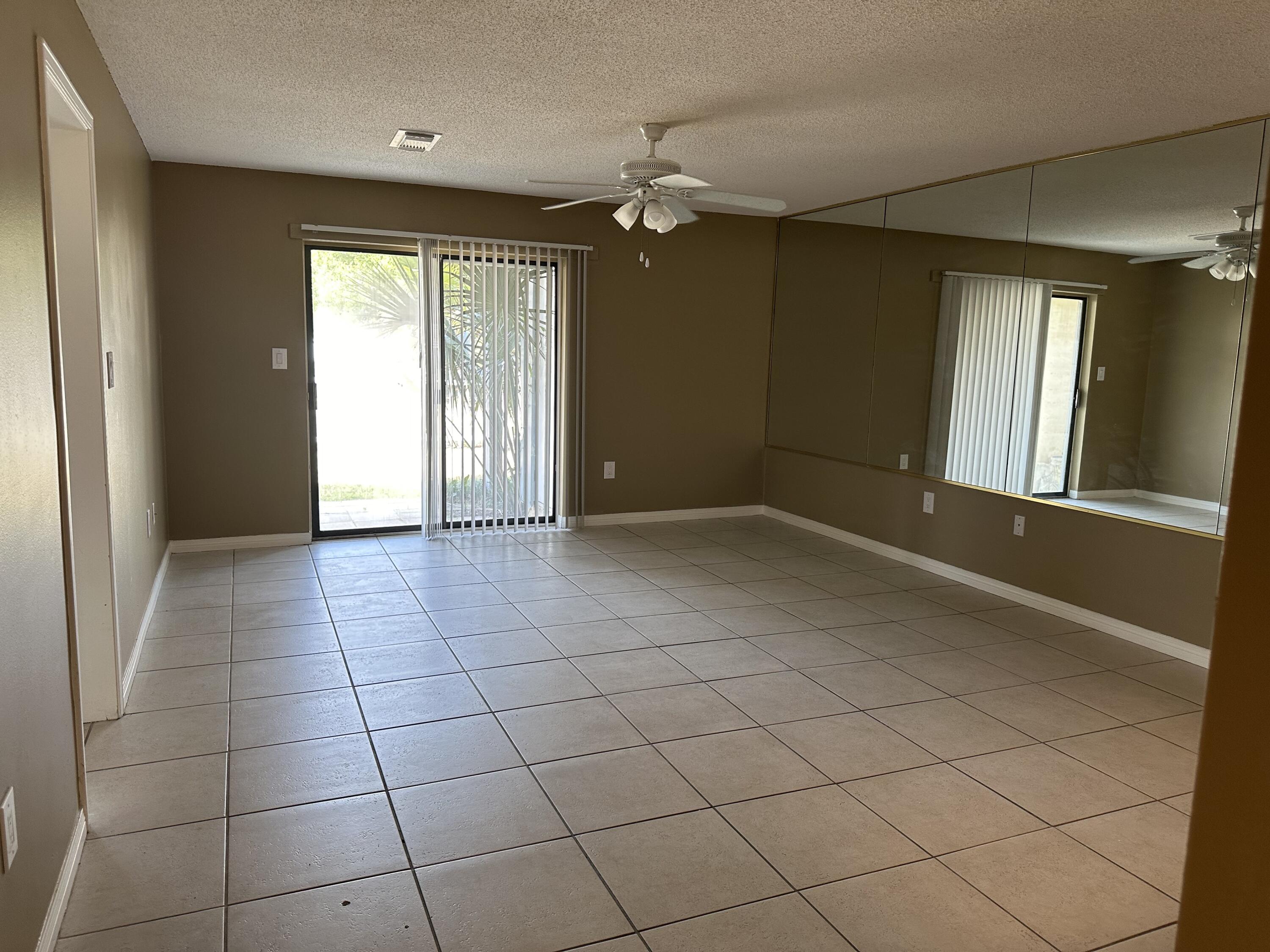COMMODORES LANDING 3-B - Residential