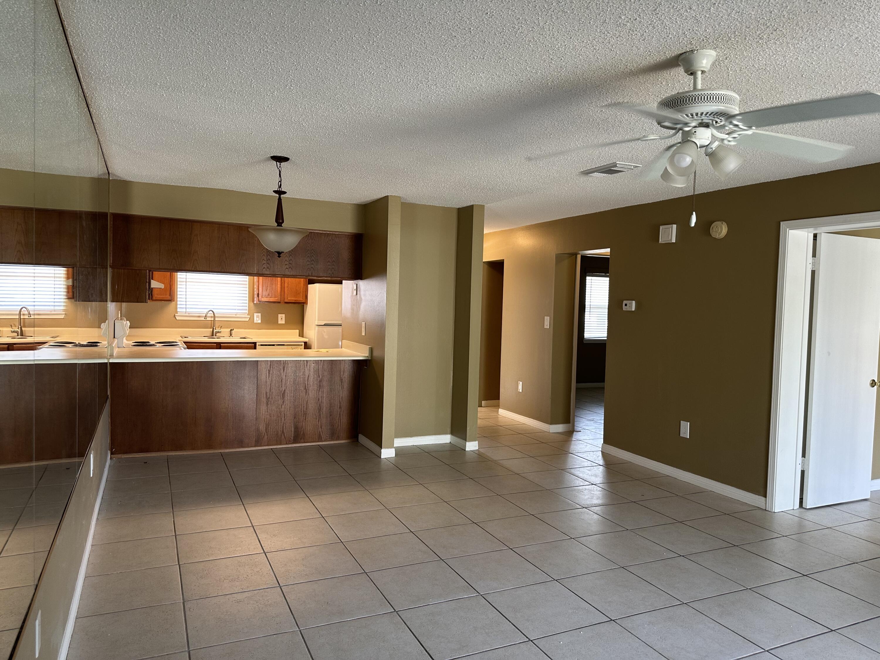 COMMODORES LANDING 3-B - Residential