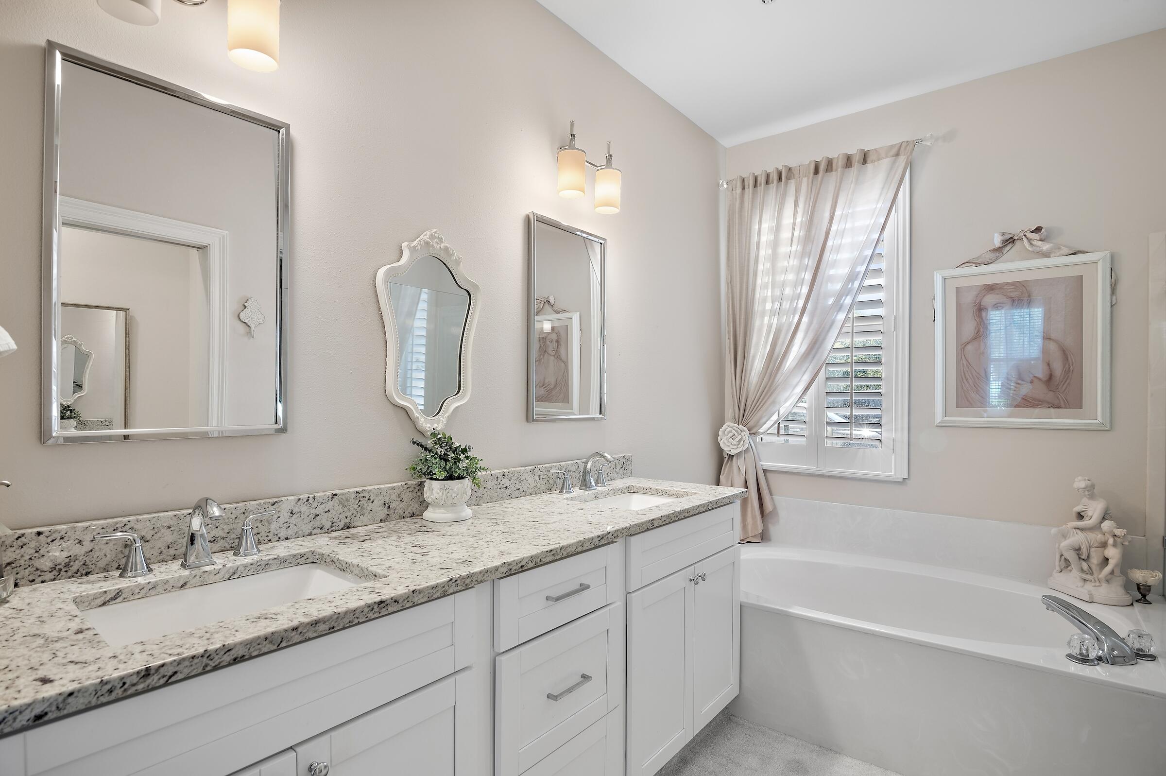 TURNBERRY VILLAS CONDO - Residential