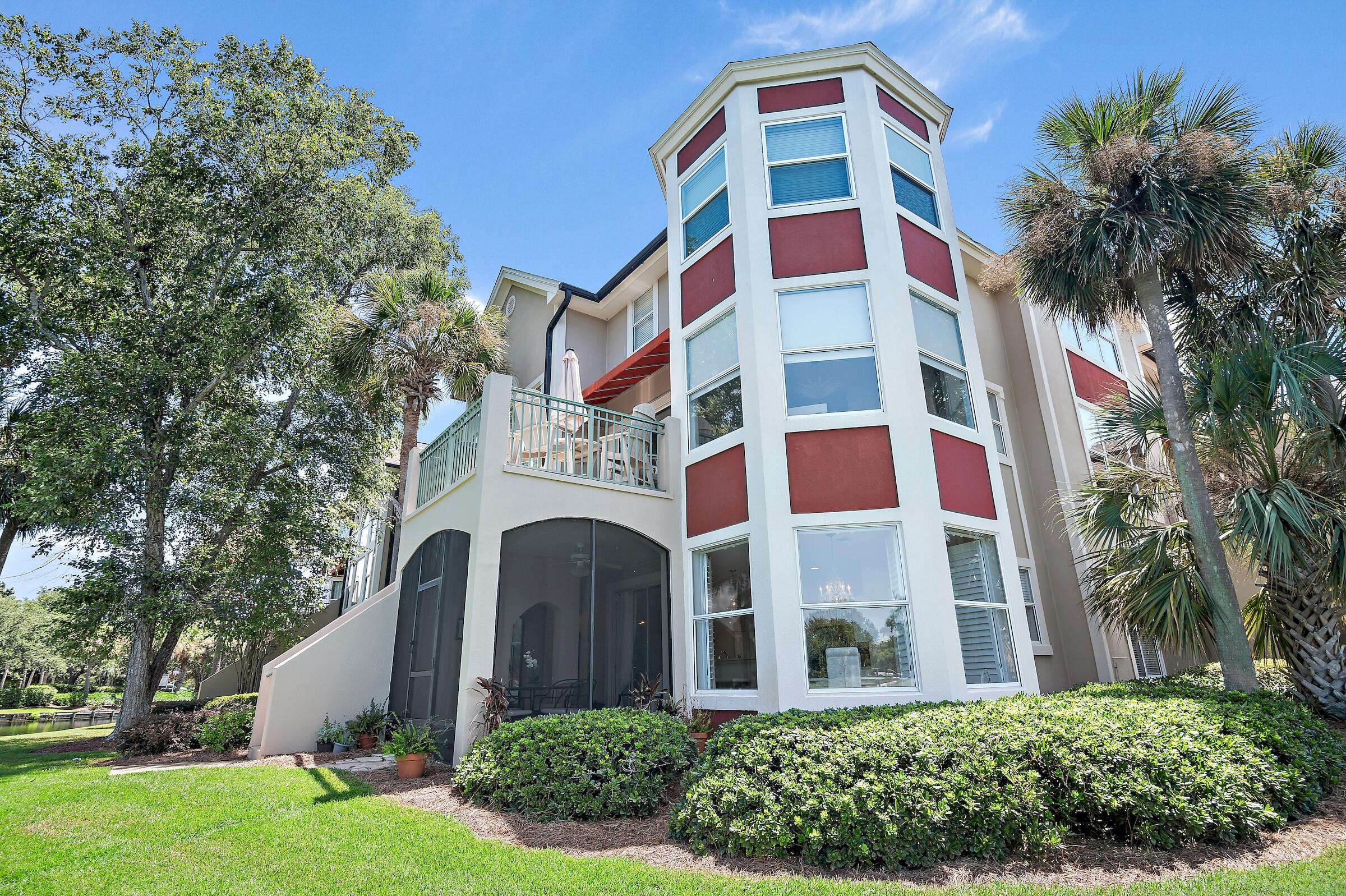 TURNBERRY VILLAS CONDO - Residential