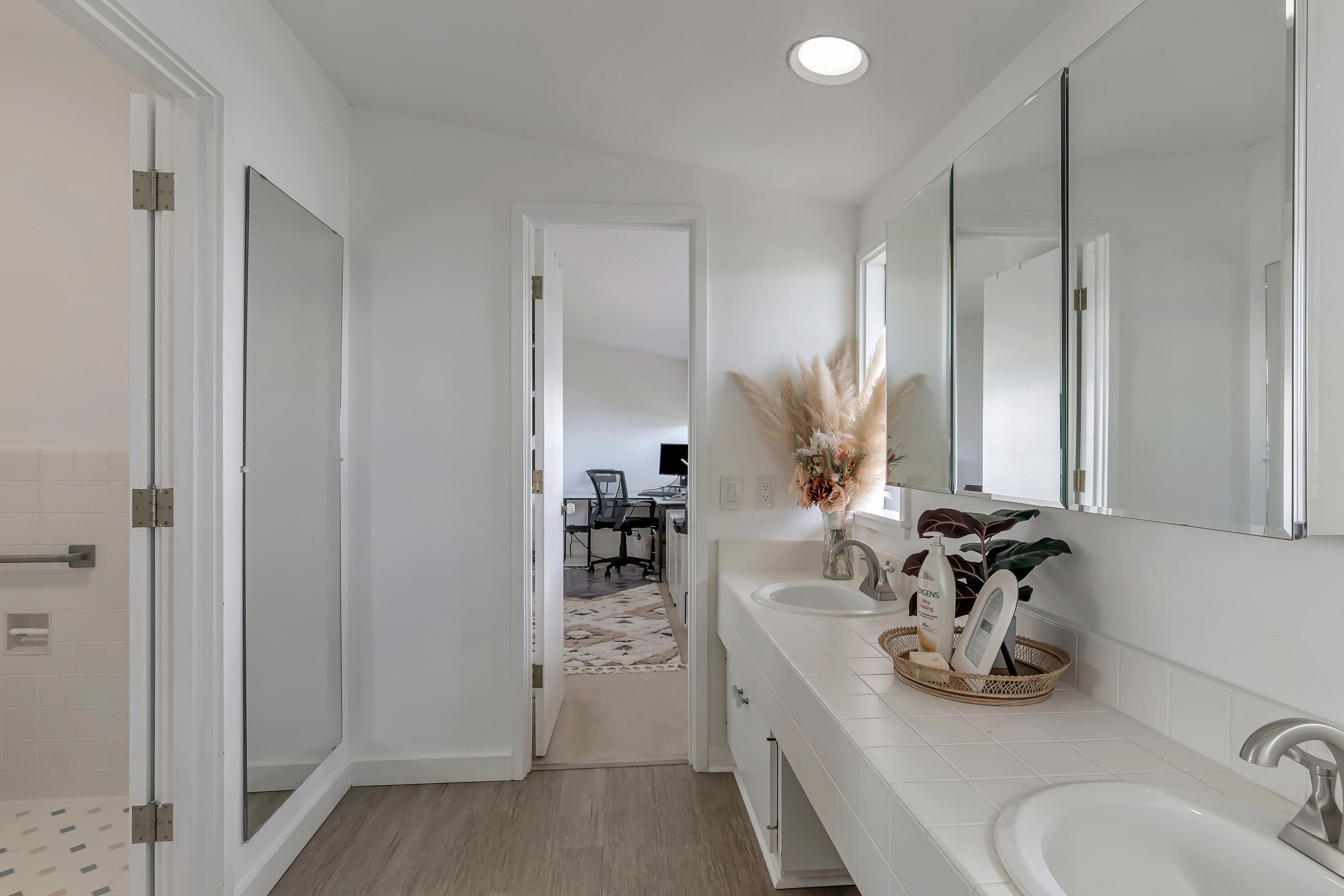 FWB&MRY ESTHR WATER - Residential