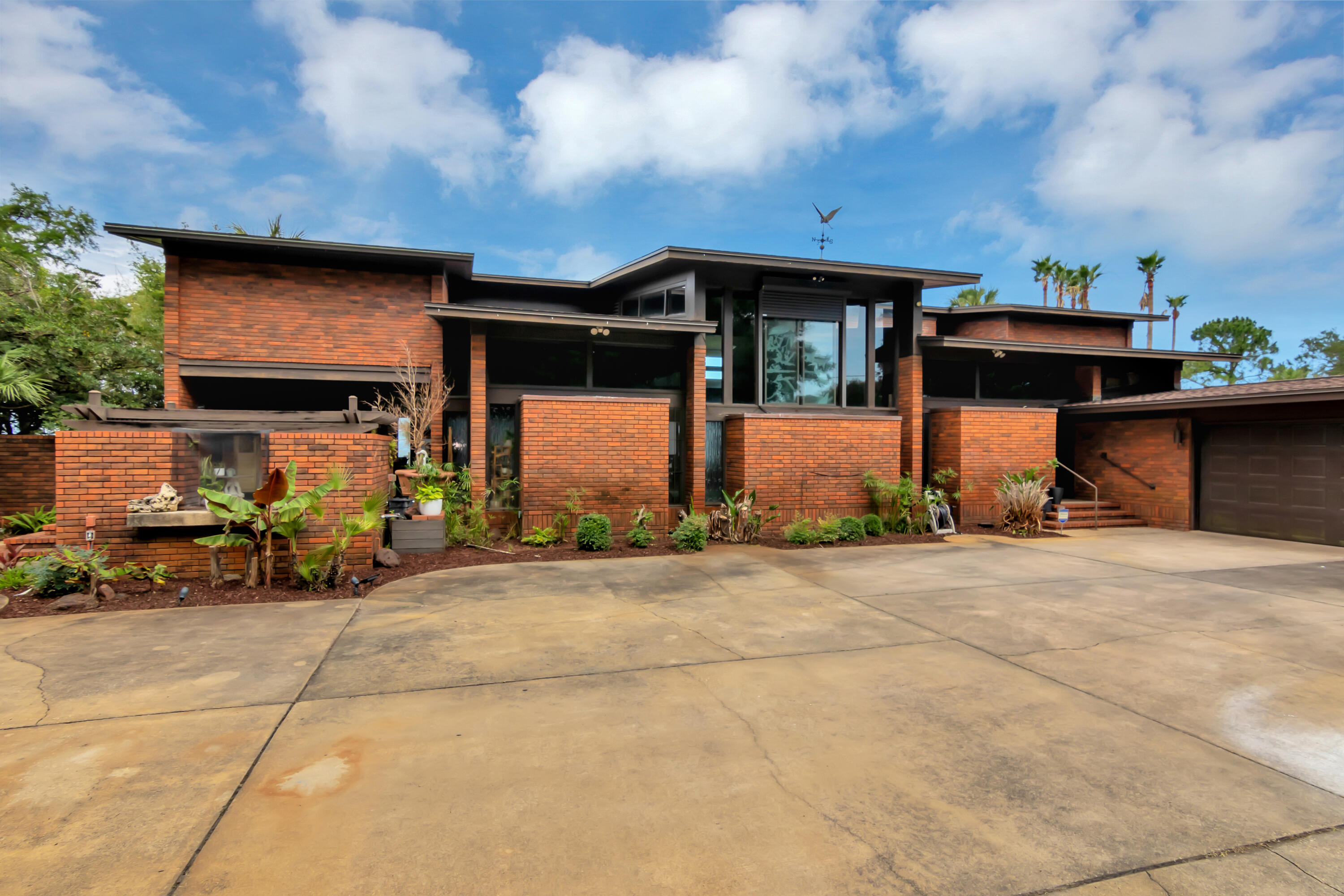 FWB&MRY ESTHR WATER - Residential