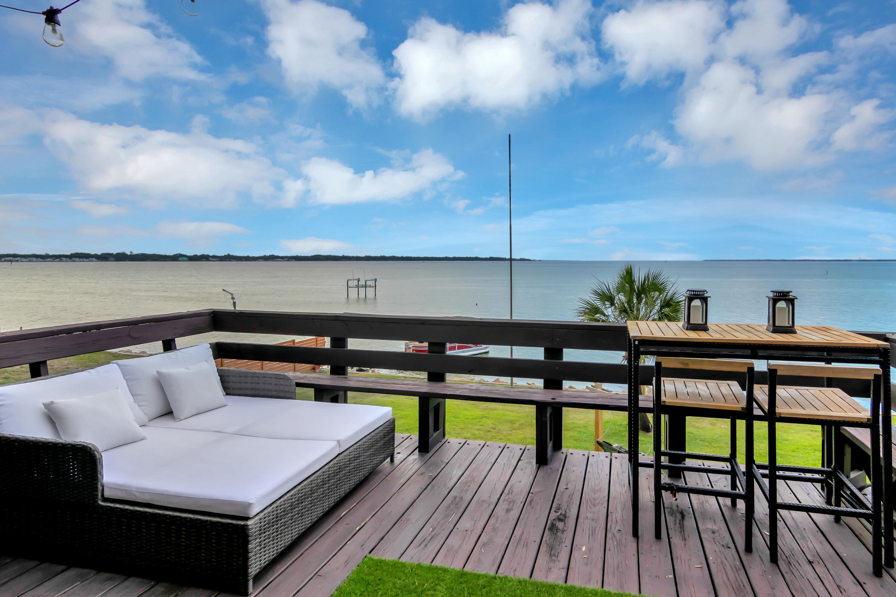 FWB&MRY ESTHR WATER - Residential