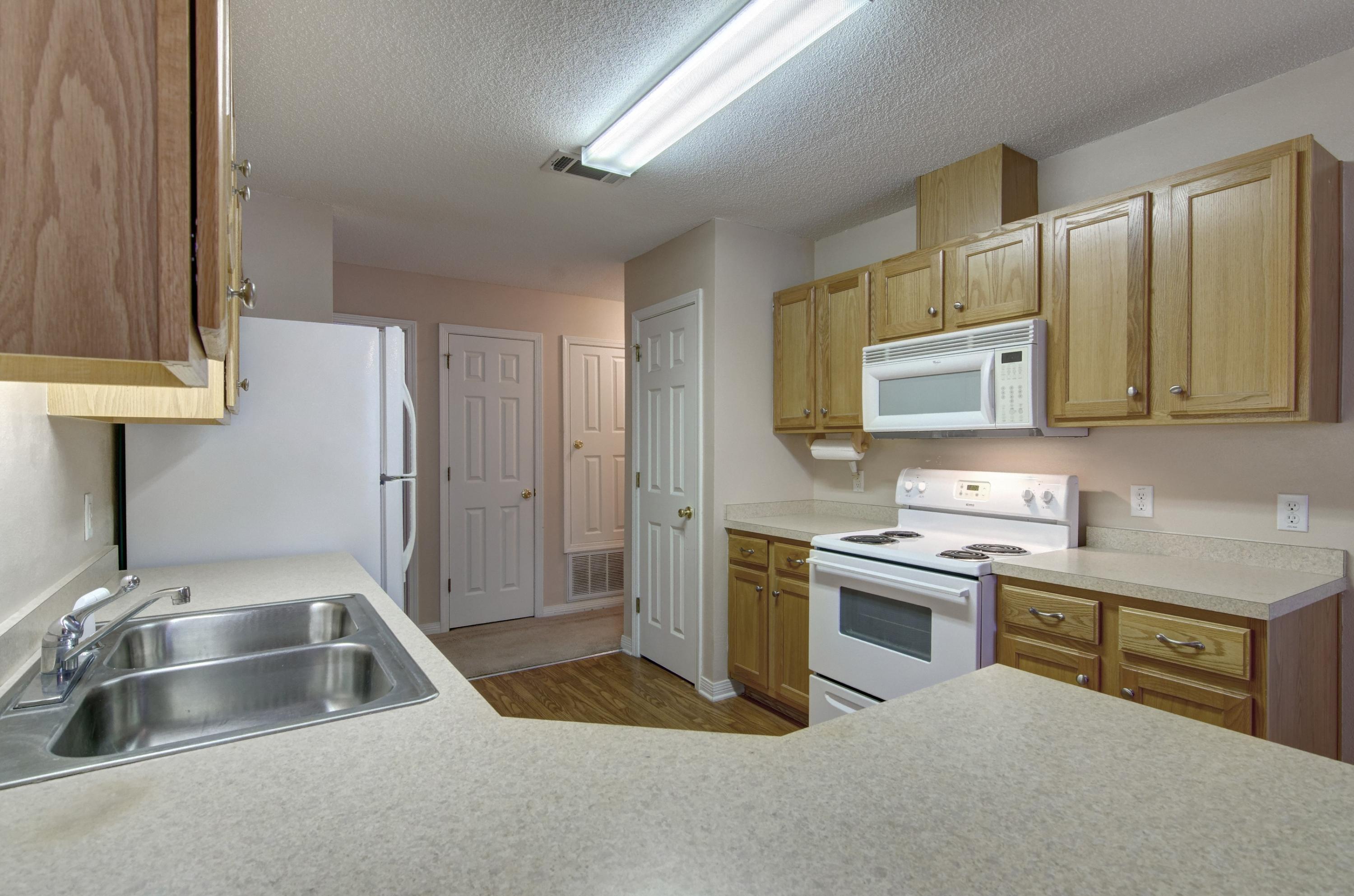 BROOKWOOD ESTATES - Residential