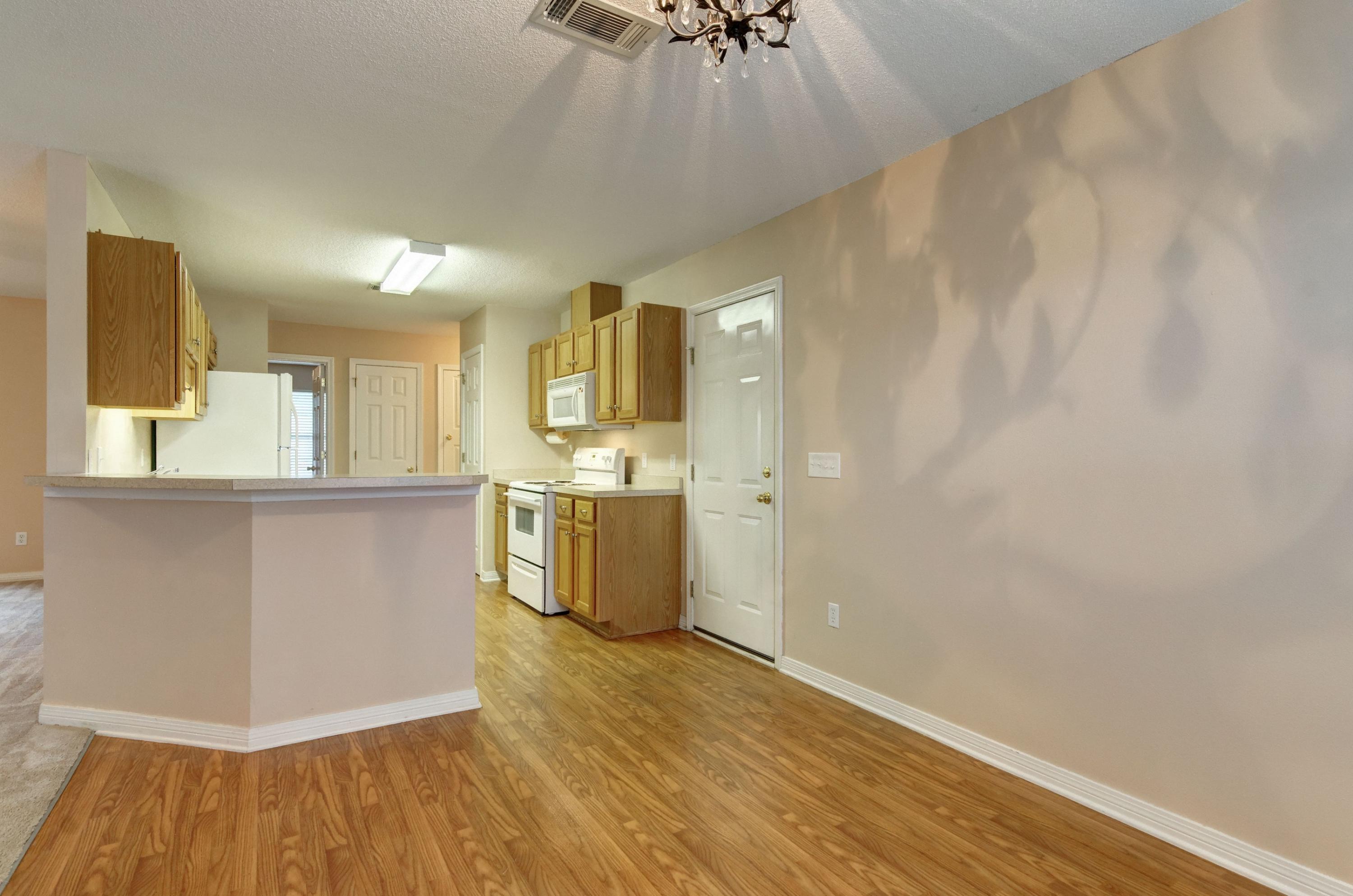 BROOKWOOD ESTATES - Residential