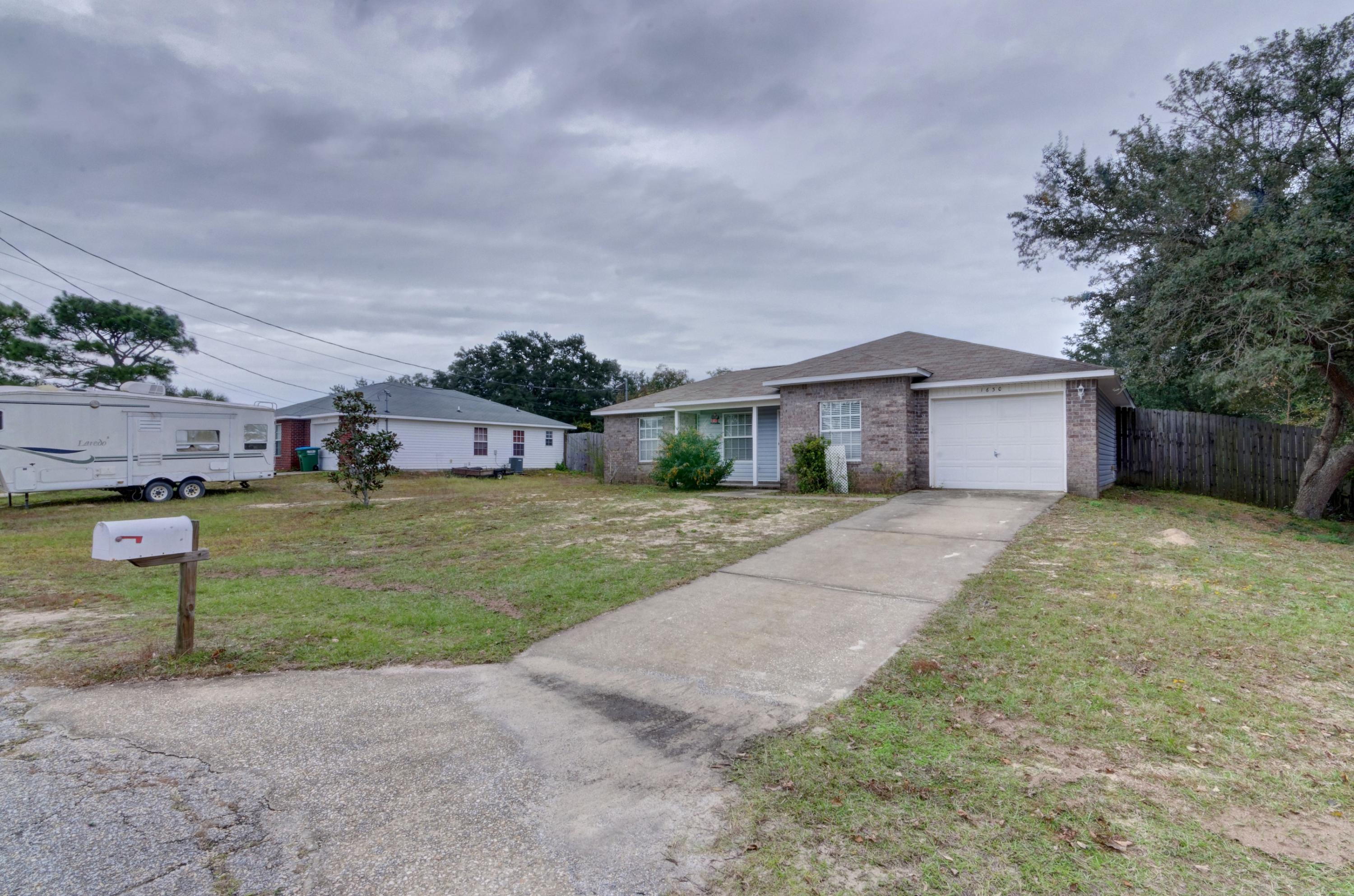 BROOKWOOD ESTATES - Residential