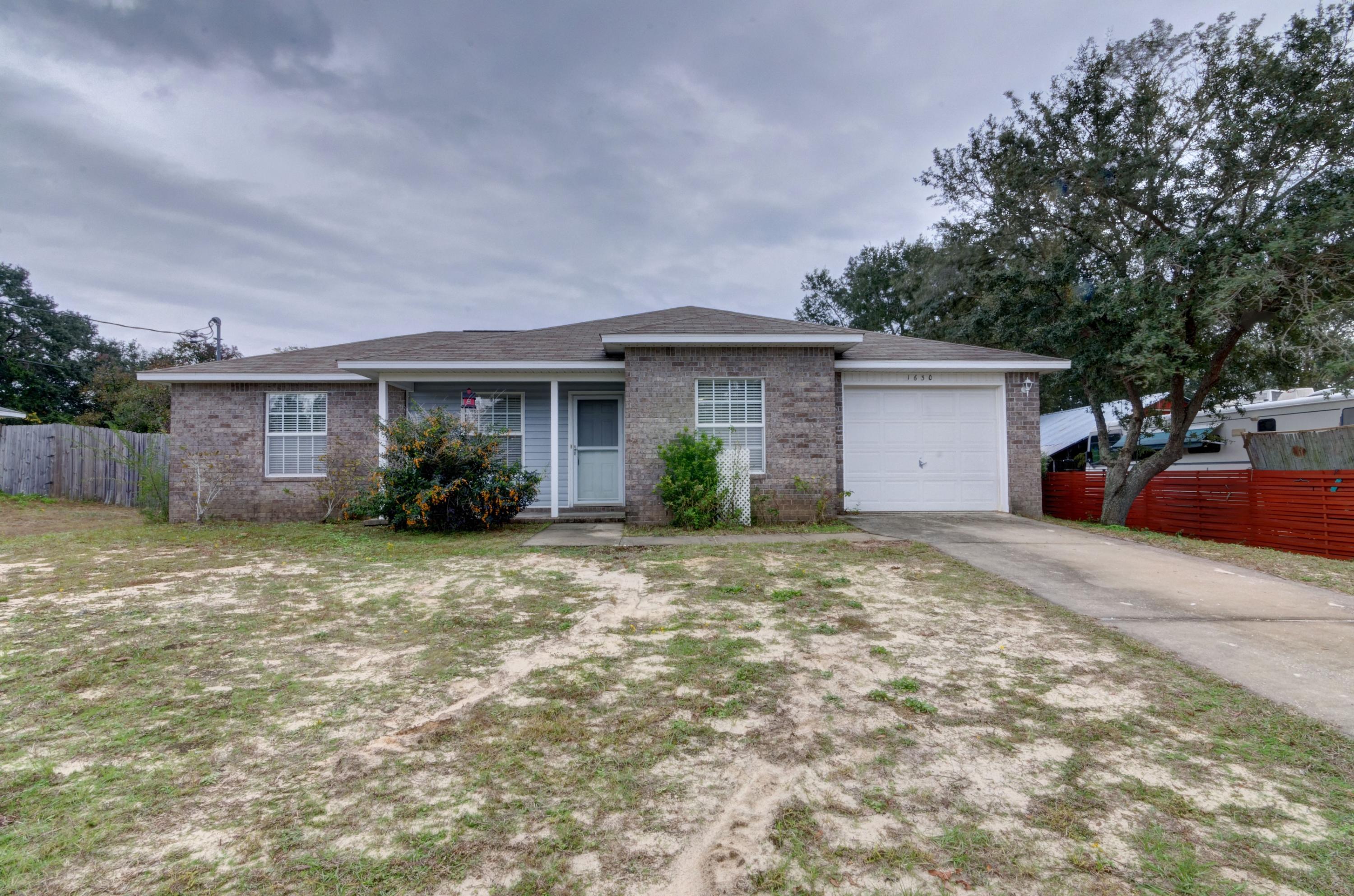 BROOKWOOD ESTATES - Residential