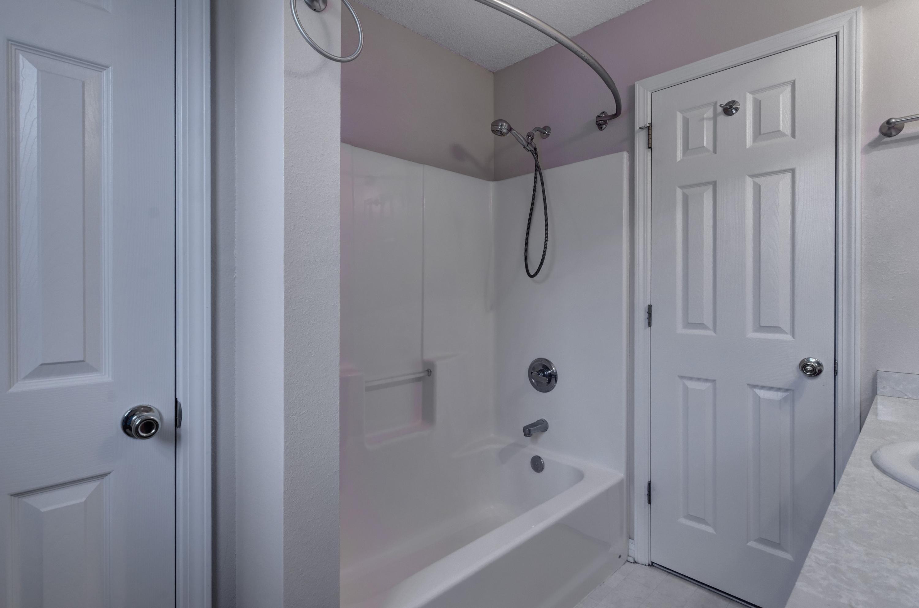 BROOKWOOD ESTATES - Residential