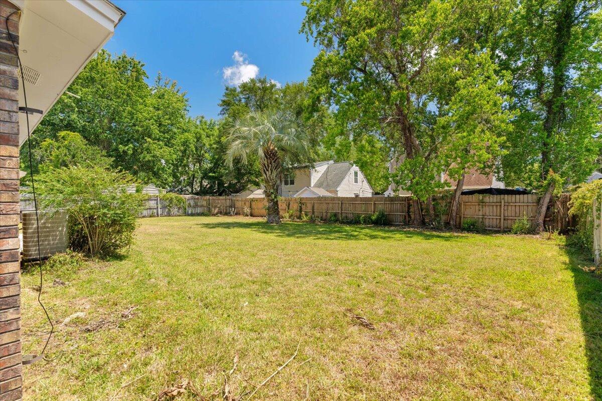 LAKEVIEW ESTATES - Residential