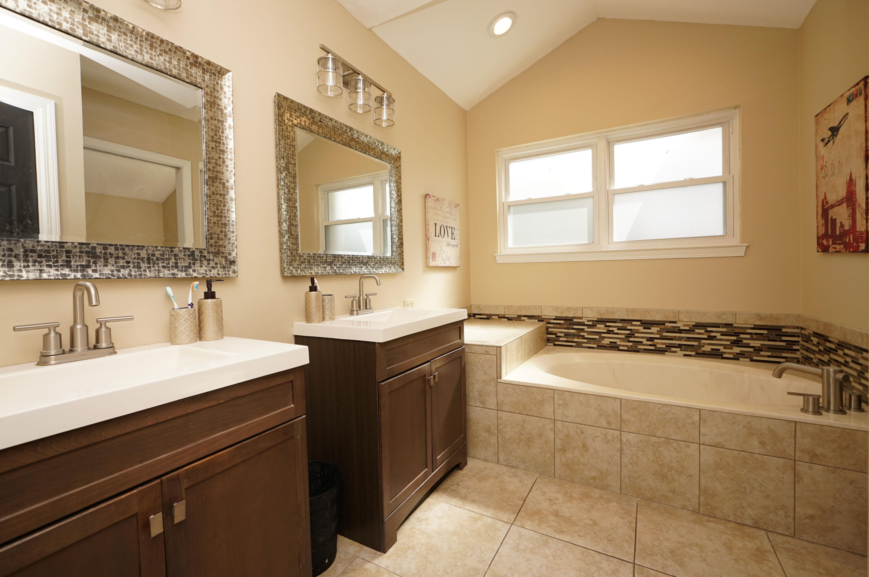 SOUTHWIND PH 4 - Residential