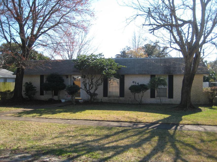 Adorable ranch style 3 bedroom 2 bath home located in the heart of Destin!! Home features a living room with wood burning fire place with sliding glass doors leading out to an in-ground pool. Kitchen includes granite counter tops. Carpet through out. Both master bathroom and Guest bathroom have been updated. Bonus room great for a formal living room or den. Laundry room is great for extra storage that leads to the two car garage, and lots of additional parking.Rent includes lawn service AND pool service! ** New Pool liner to be installed April 4th***